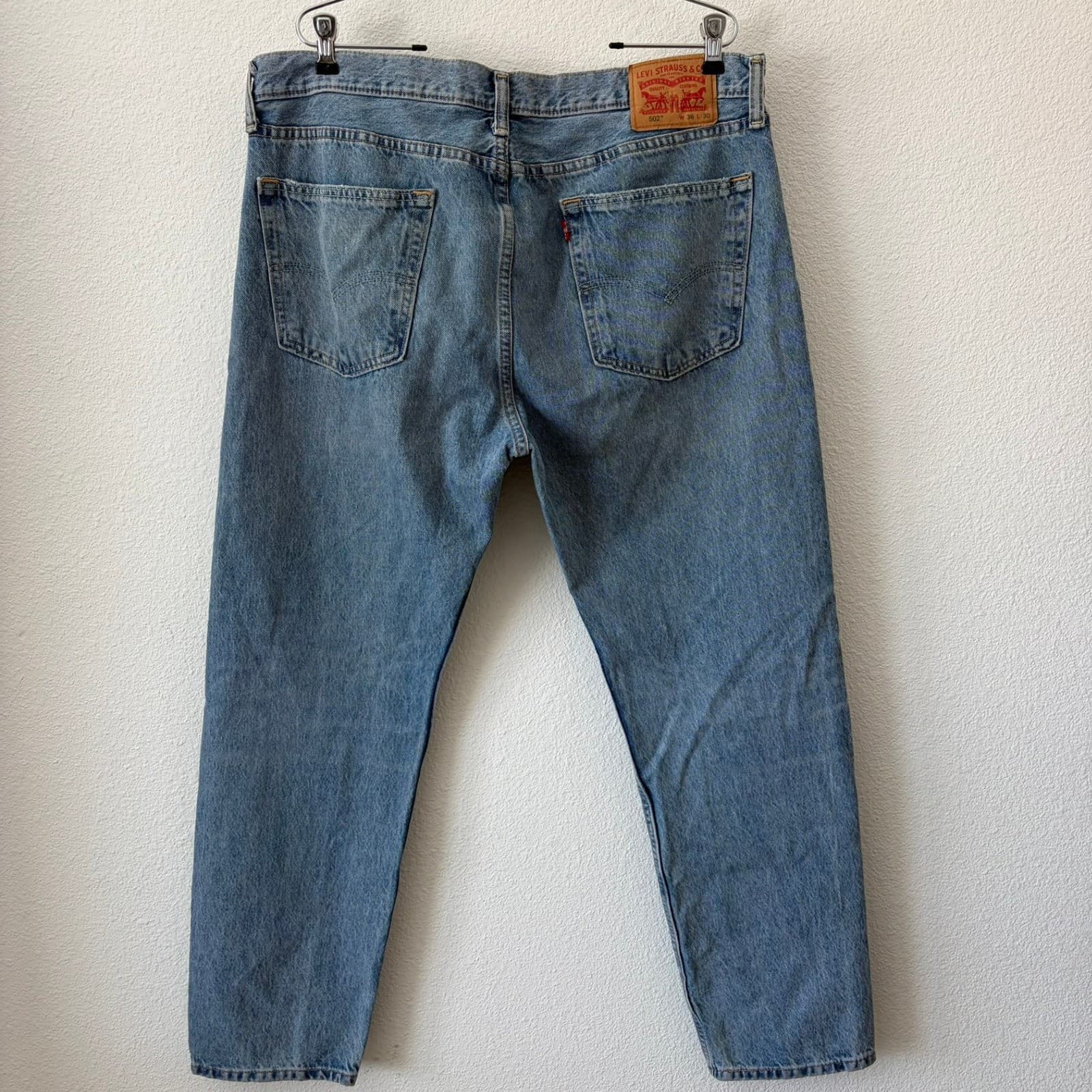 Levi's 502 Regular Taper Jeans Mens 36x30 Light Wash Blue Denim - Thumbnail 3