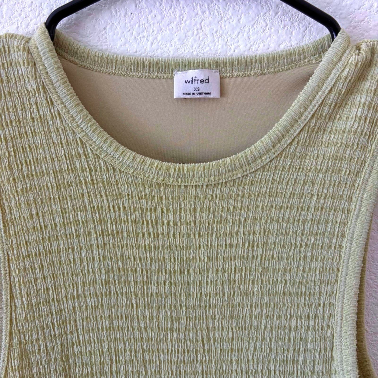 Wilfred Aritzia Verona Seersucker Textured Midi Dress Green Sleeveless Slit XS - Thumbnail 3