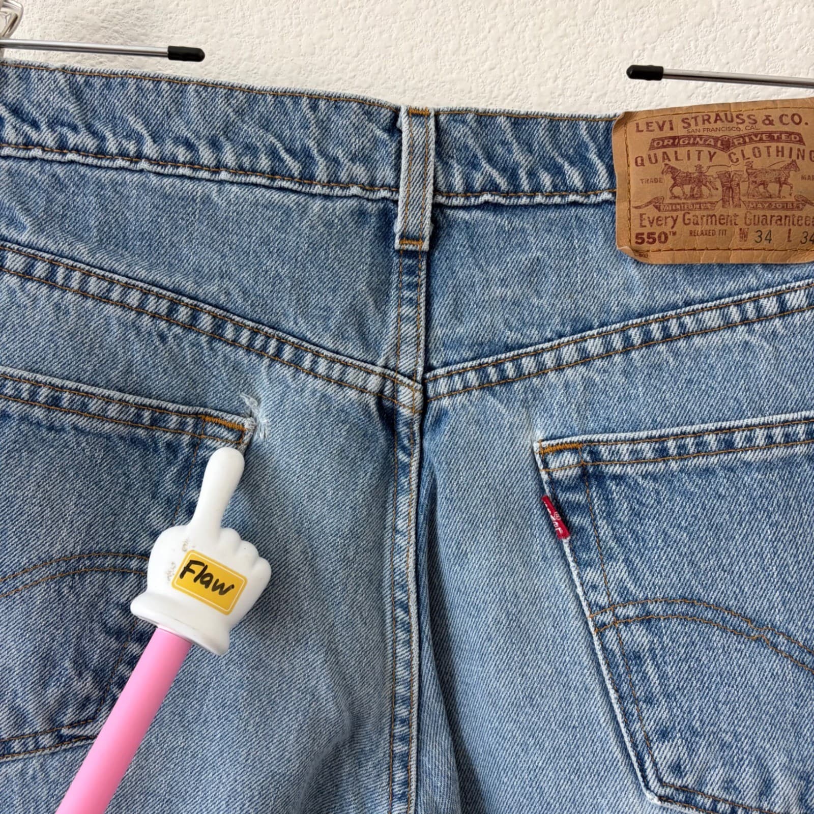 Levi 550 Relaxed Fit Jeans Mens 34x34 Light Wash Vintage 1998 Denim Tapered Leg - Thumbnail 6