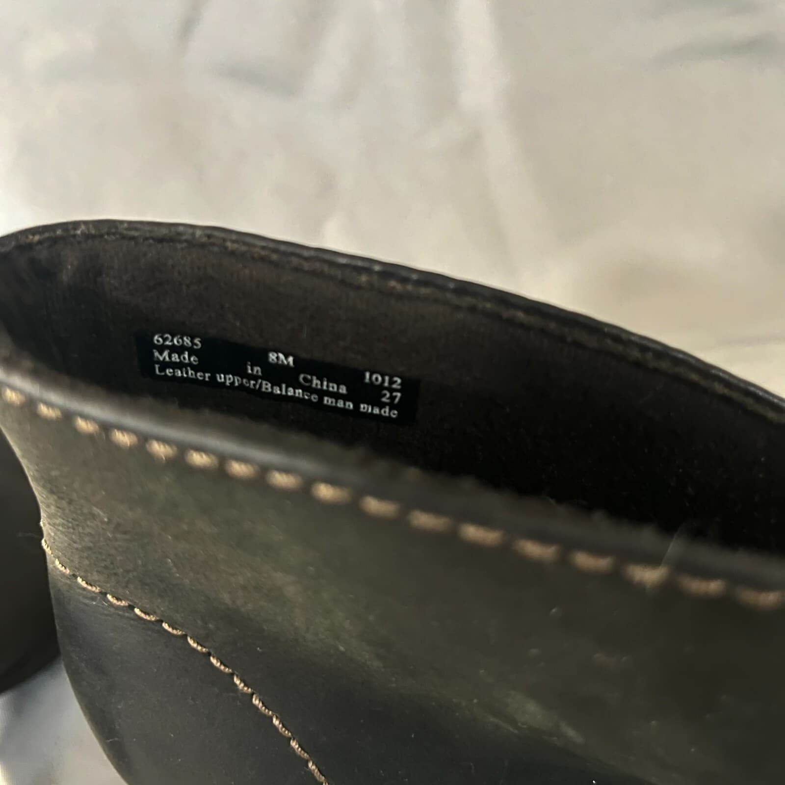 Clarks Women's Boot Bergen Size 8 Chunky Block Heel Lace Up Bootie Black Leather - Thumbnail 4