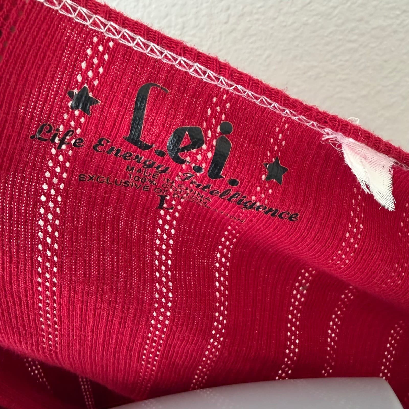 L.E.I. Pointelle Henley Top Women Junior L Red Lace Trim Contrast Stitch Y2K - Thumbnail 3