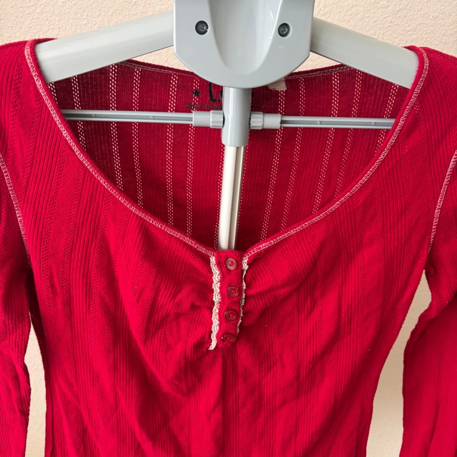 L.E.I. Pointelle Henley Top Women Junior L Red Lace Trim Contrast Stitch Y2K - Thumbnail 2
