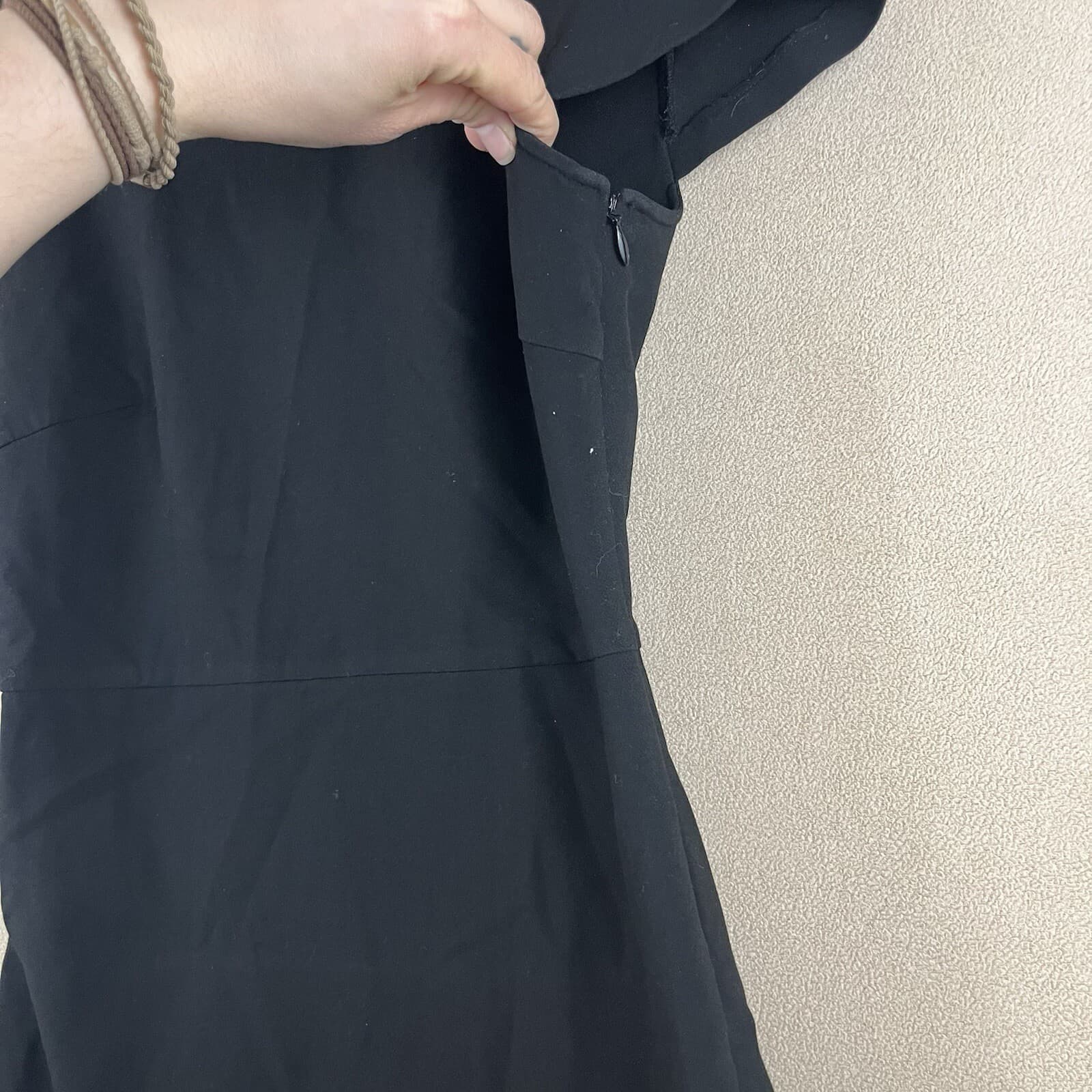 Diane Von Furstenberg Little Black Dress Sz 4 Monica Back Pleated Short Sleeve - Thumbnail 2
