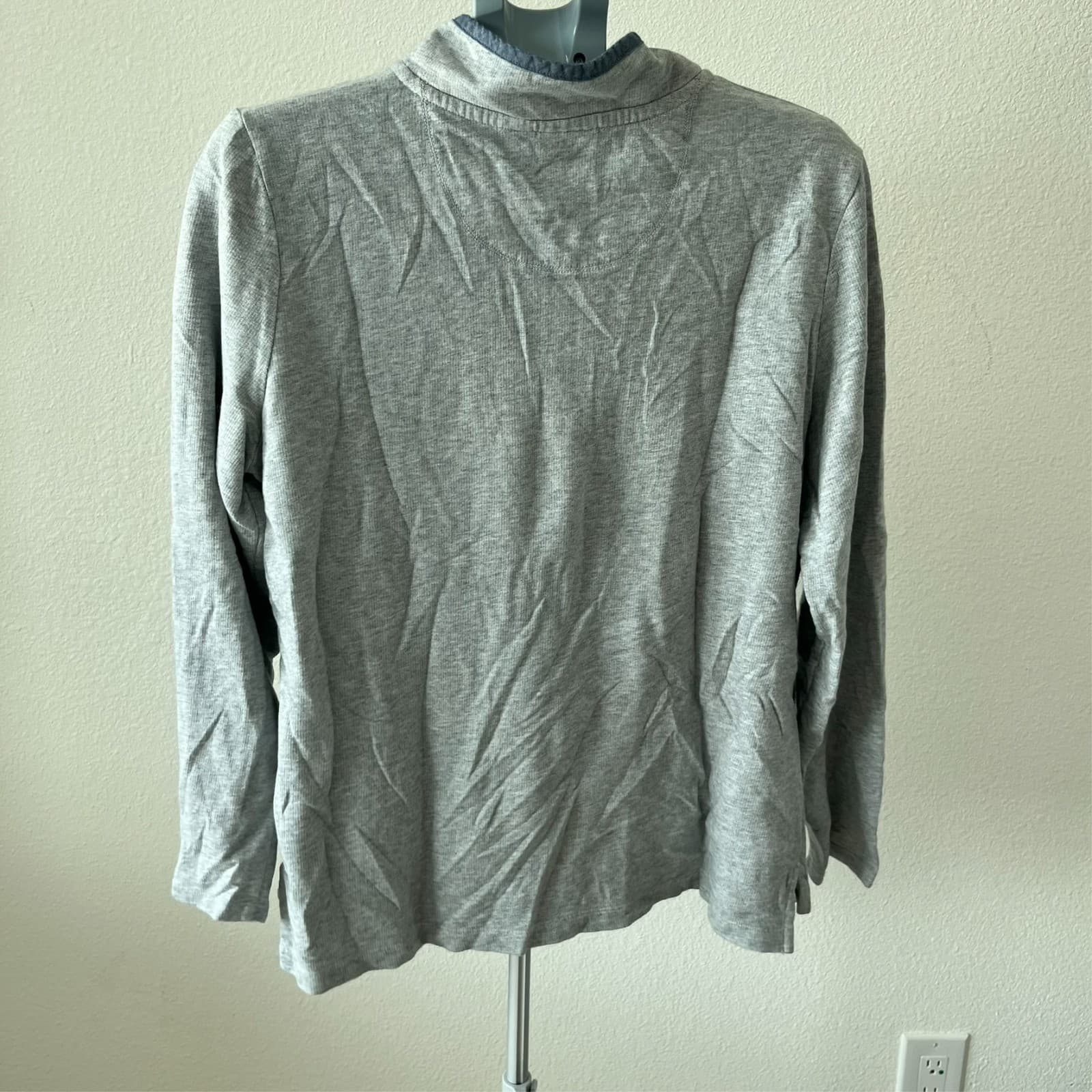 Gray LL BEAN Rugby Henley High Neck 501541 Lg Slv 1/4 Button Cotton Shirt Sz XL - Thumbnail 3