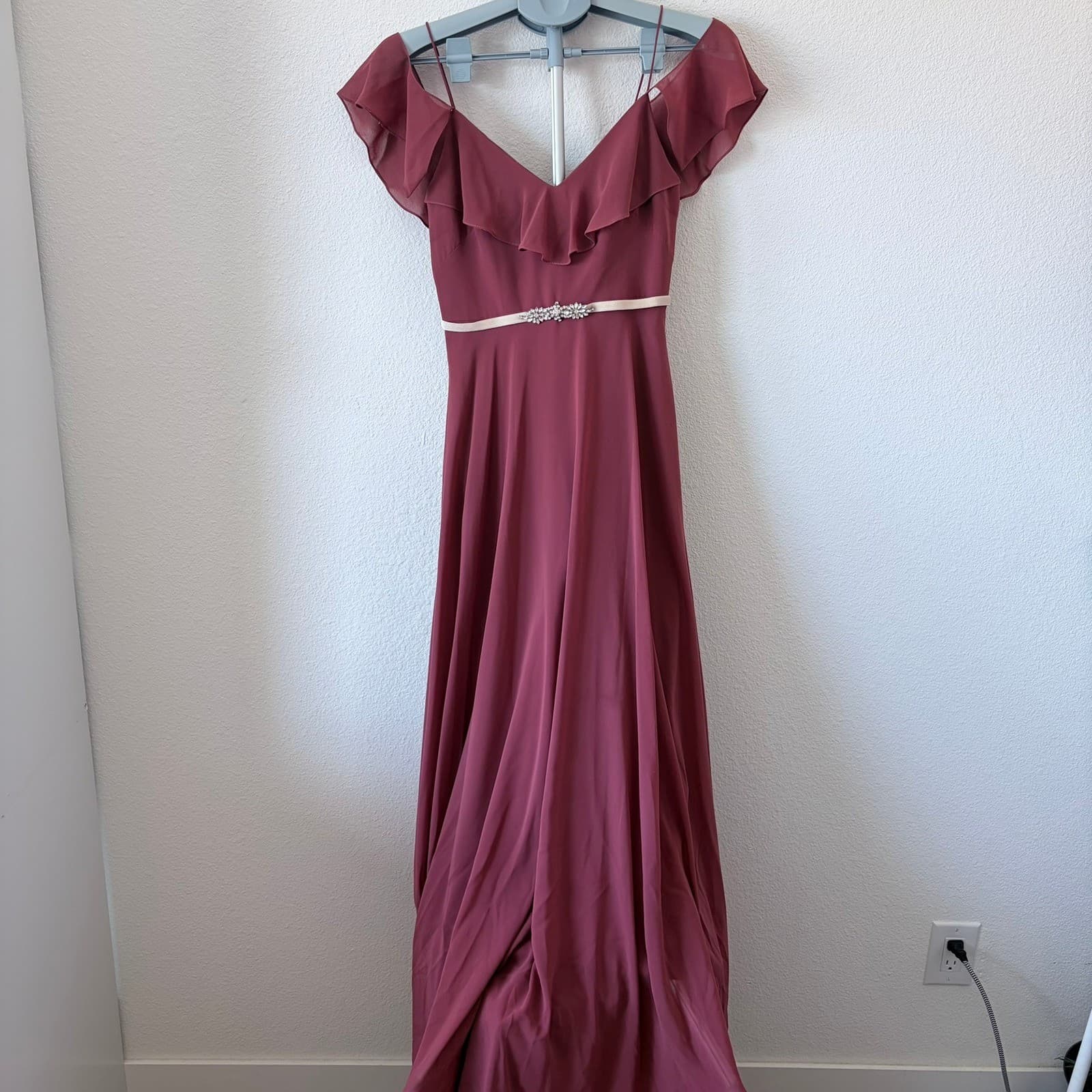 Jenny Yoo Collection Mauve Chiffon Ruffle Cold Shoulder Gown Mila Dress Size 0 - Thumbnail 3
