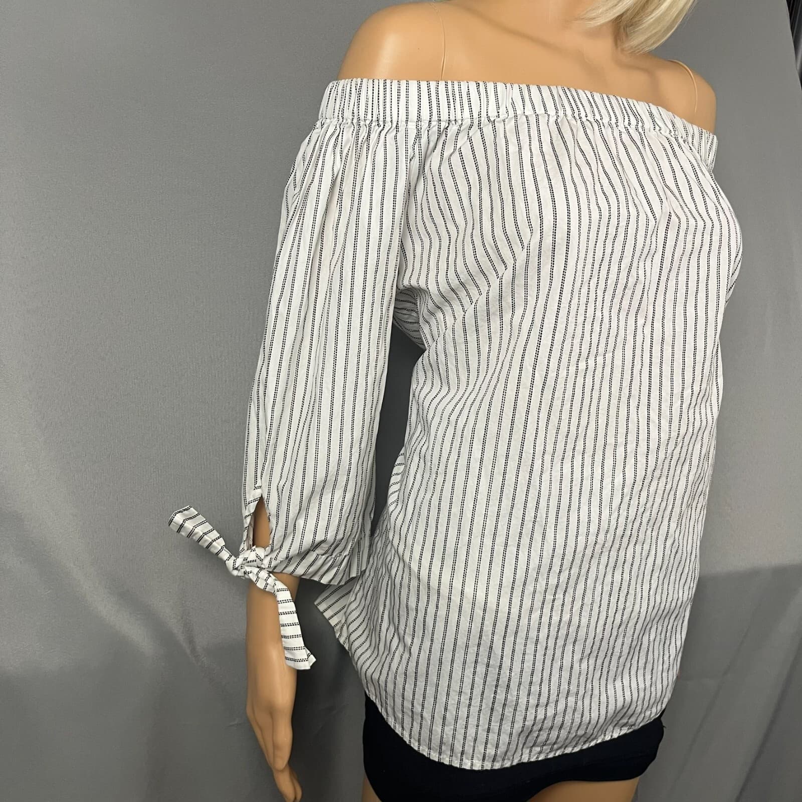 Per Se Womens Blouse Medium White Black Striped 3/4 Sleeve Off Shoulder Tunic - Thumbnail 2