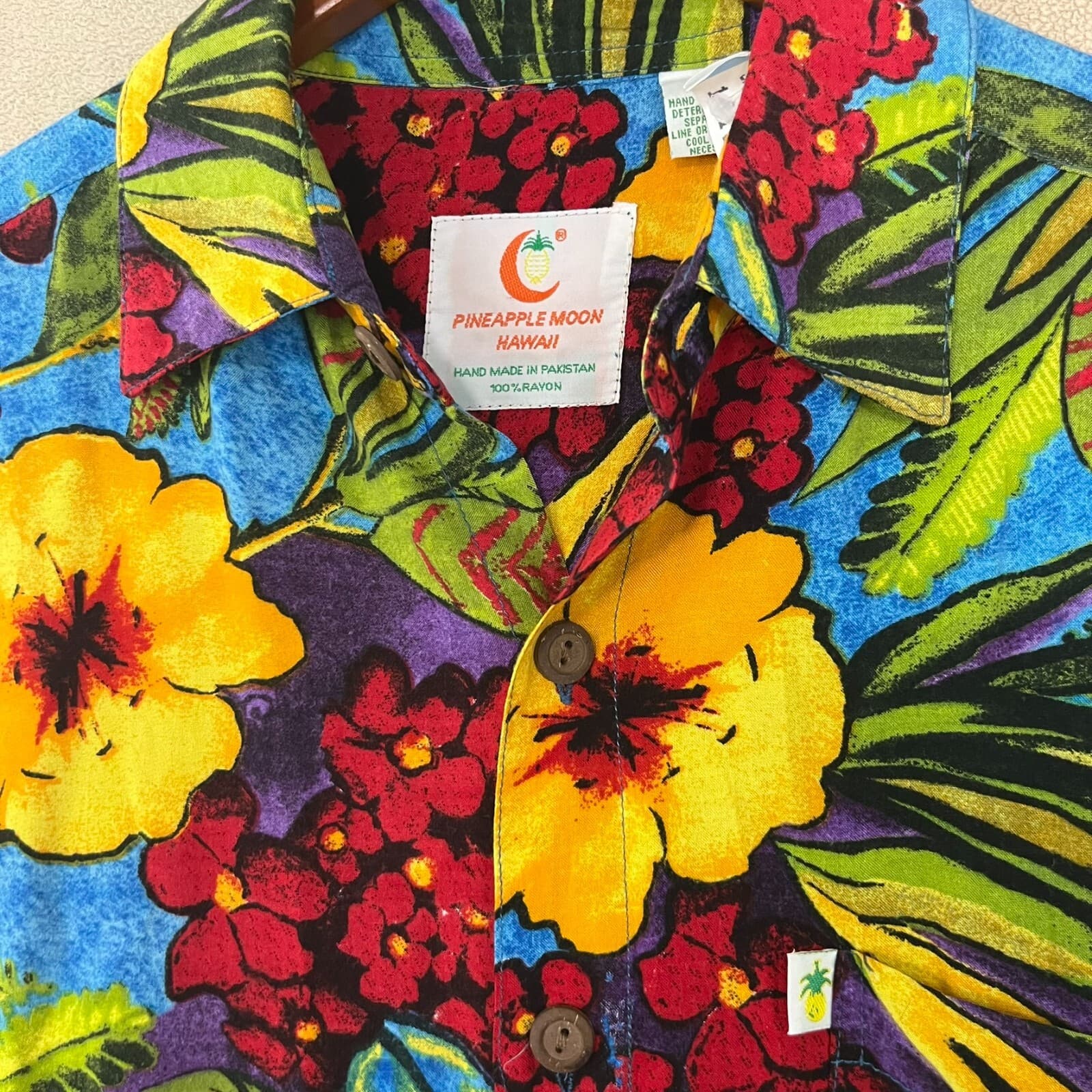 Vintage Pineapple Moon Hawaiian Shirt Mens MED Tropical 80s 90s Beach Travel - Thumbnail 2