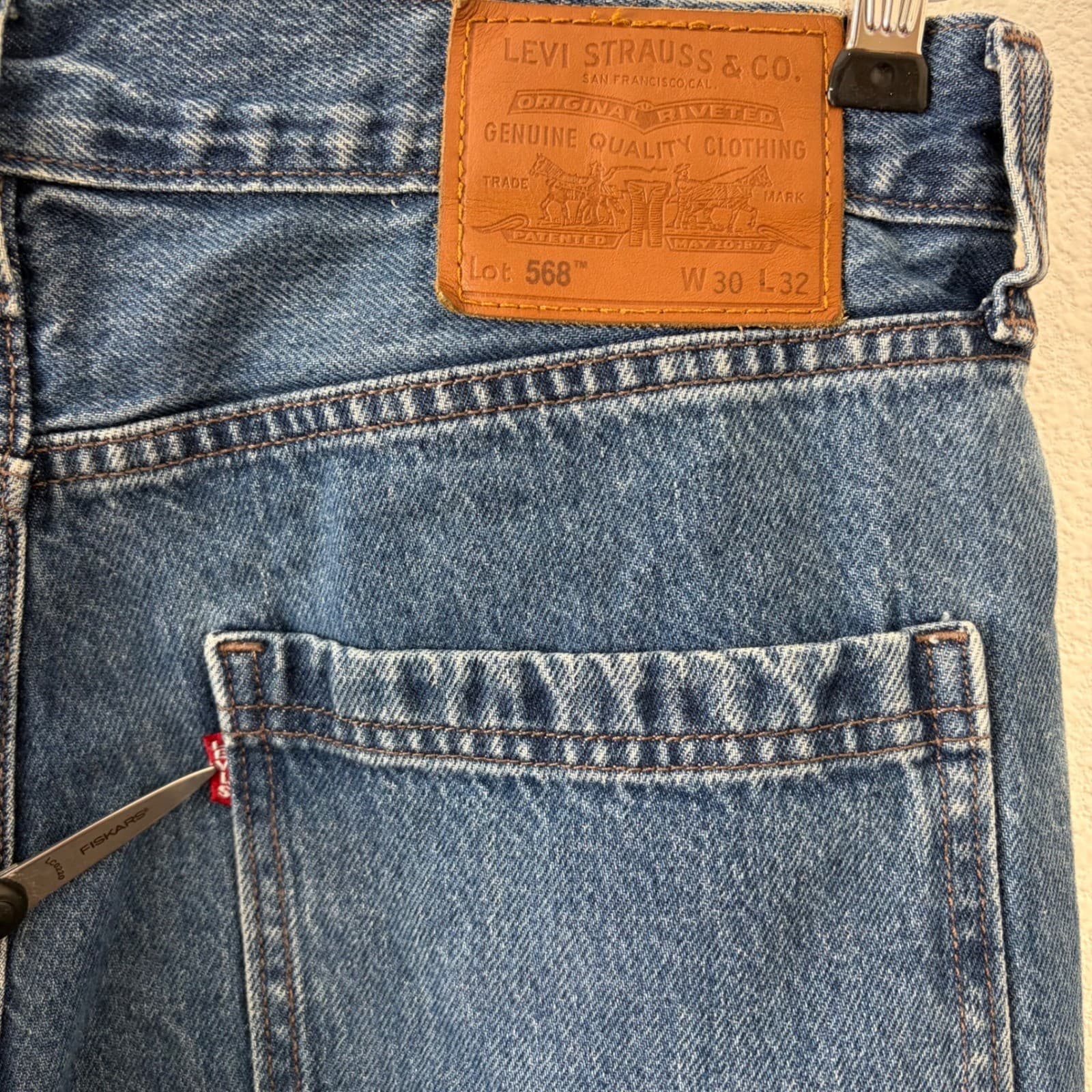 Levi's 568 Loose Carpenter Jeans Mens 30x32 Blue Denim Utility Cargo Pants - Thumbnail 3
