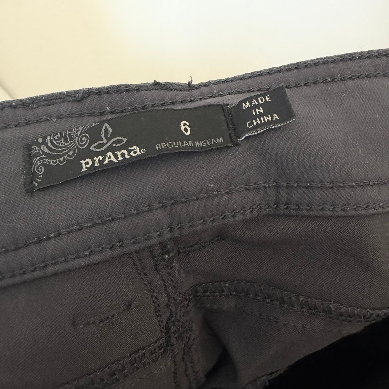 Prana Halle Hiking Pants Women 6 Grey Convertible Roll Up Stretch Zion W4HARG113 - Thumbnail 5