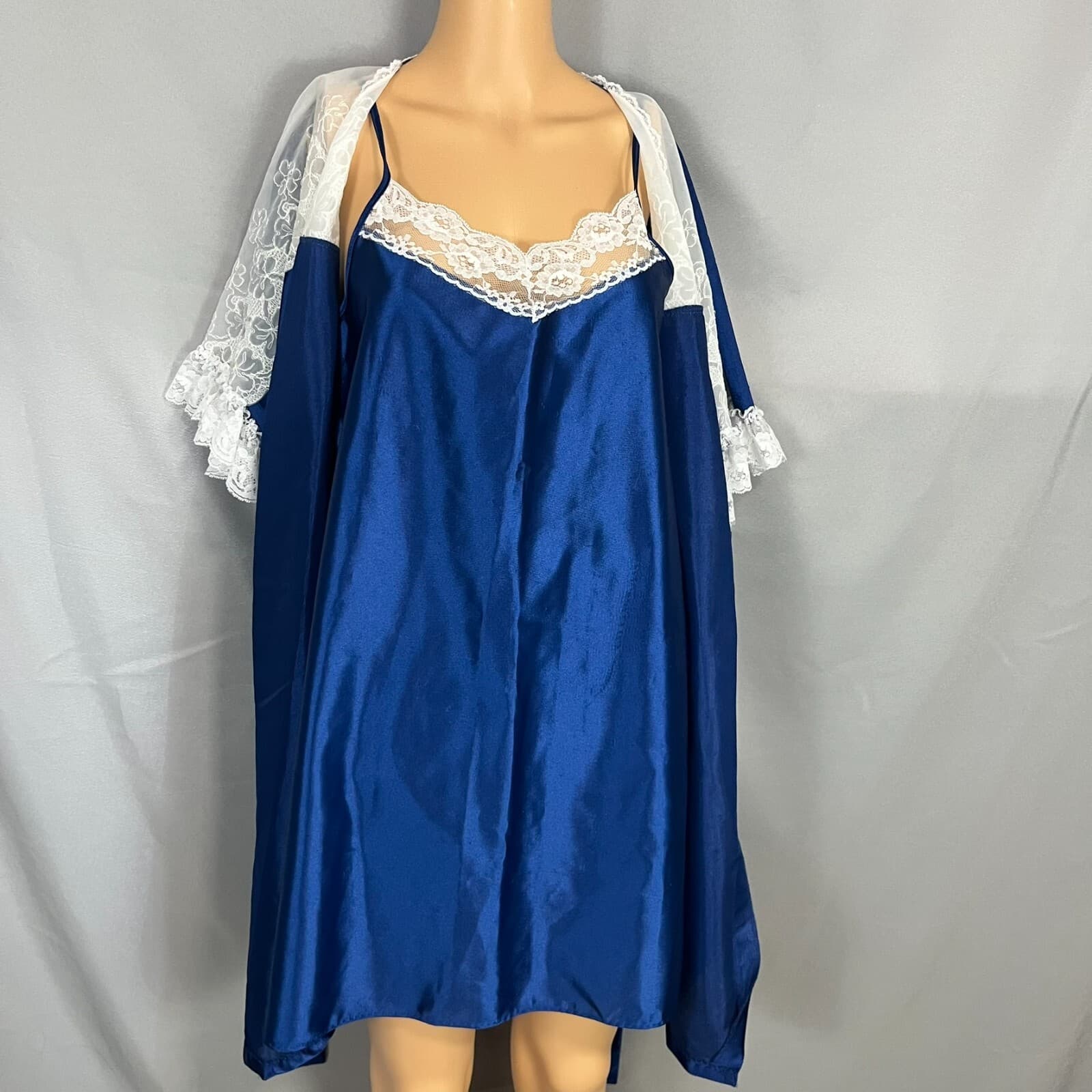 Vintage Vandemere 2 Piece Nightgown Womens Medium Blue Classic Lace Detail - Thumbnail 5