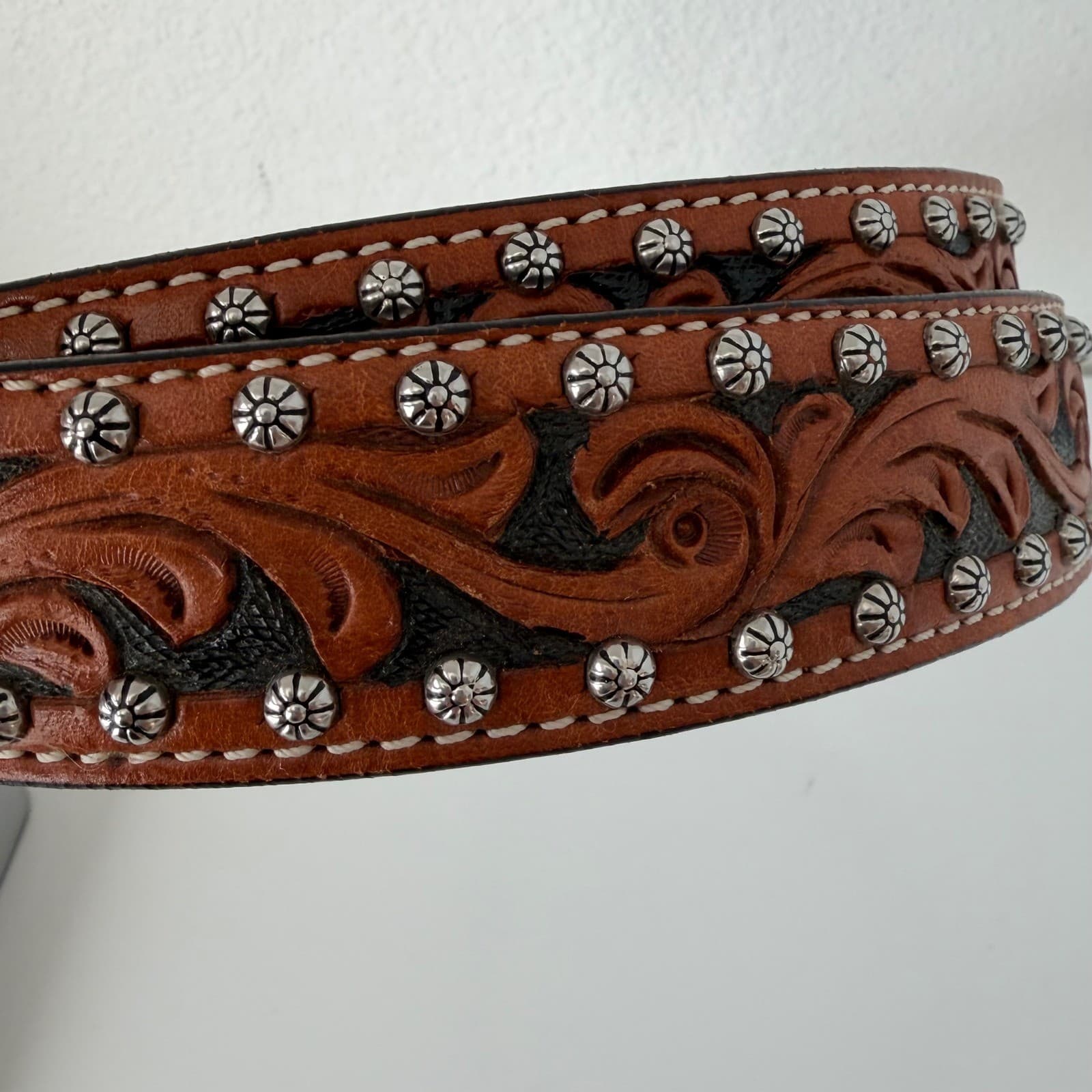 Ariat Full Grain Leather Belt Men Brown Floral Tooled Western Silver Tone Buckle - Thumbnail 4