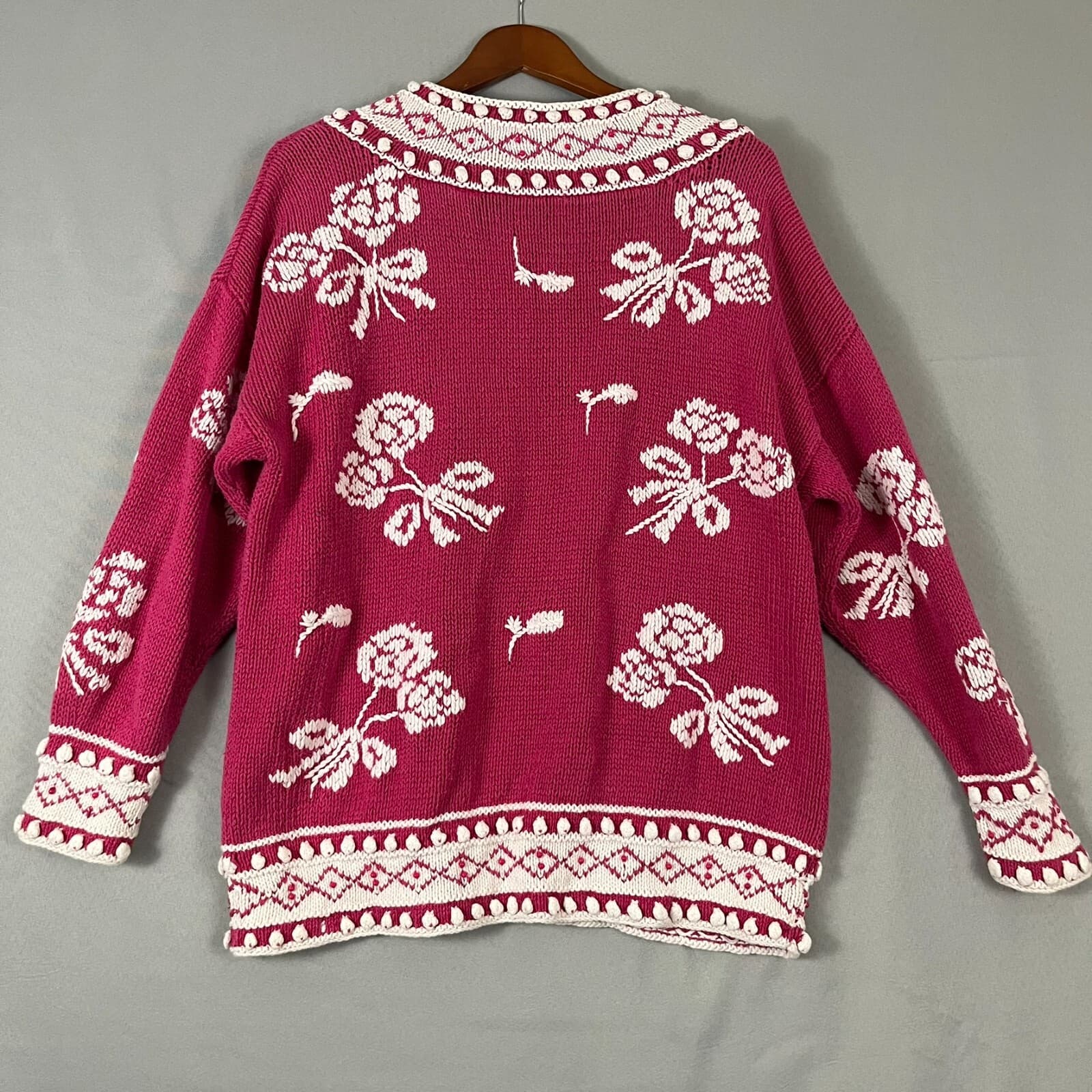 Vintage Express Women's Hand Knit Pink White Floral Bouquet Chunky Sweater MED/2 - Thumbnail 6