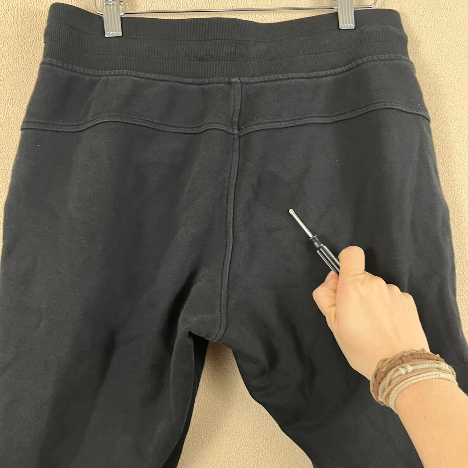 Lululemon Joggers Women's 8 Black High Rise Crop Drawstring Pants Gym Athleisure - Thumbnail 5