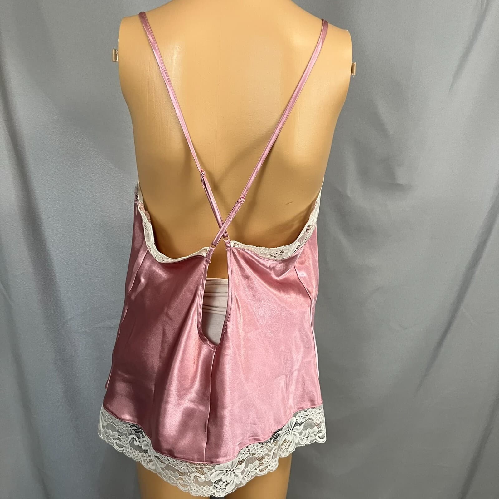 Frederick's of Hollywood Camisole & Shorts Set Womens Pink L Lace Trim Sleepwear - Thumbnail 3