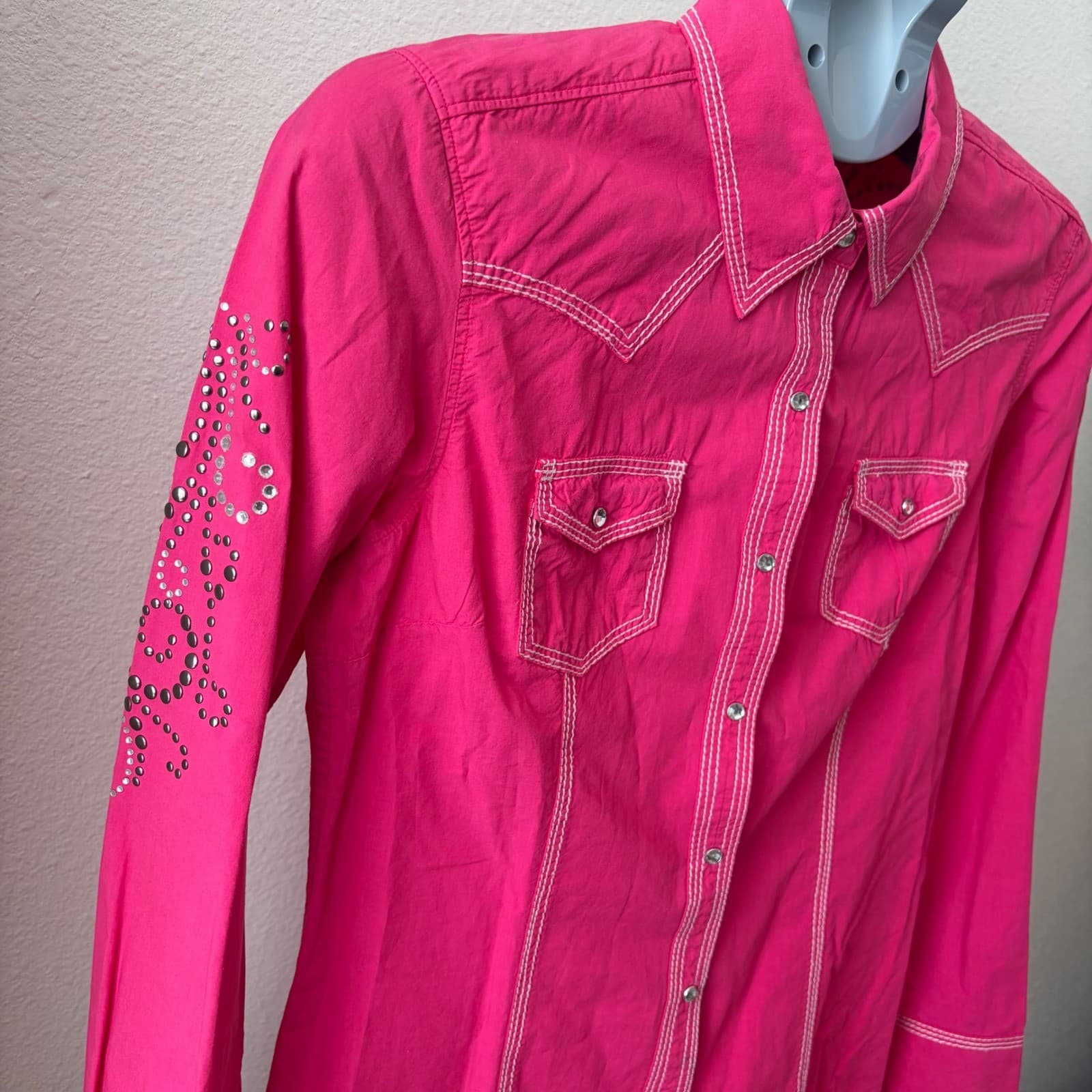 Ariat Western Snap Shirt Women Medium Hot Pink Rhinestone Bling Contrast Stitch - Thumbnail 2