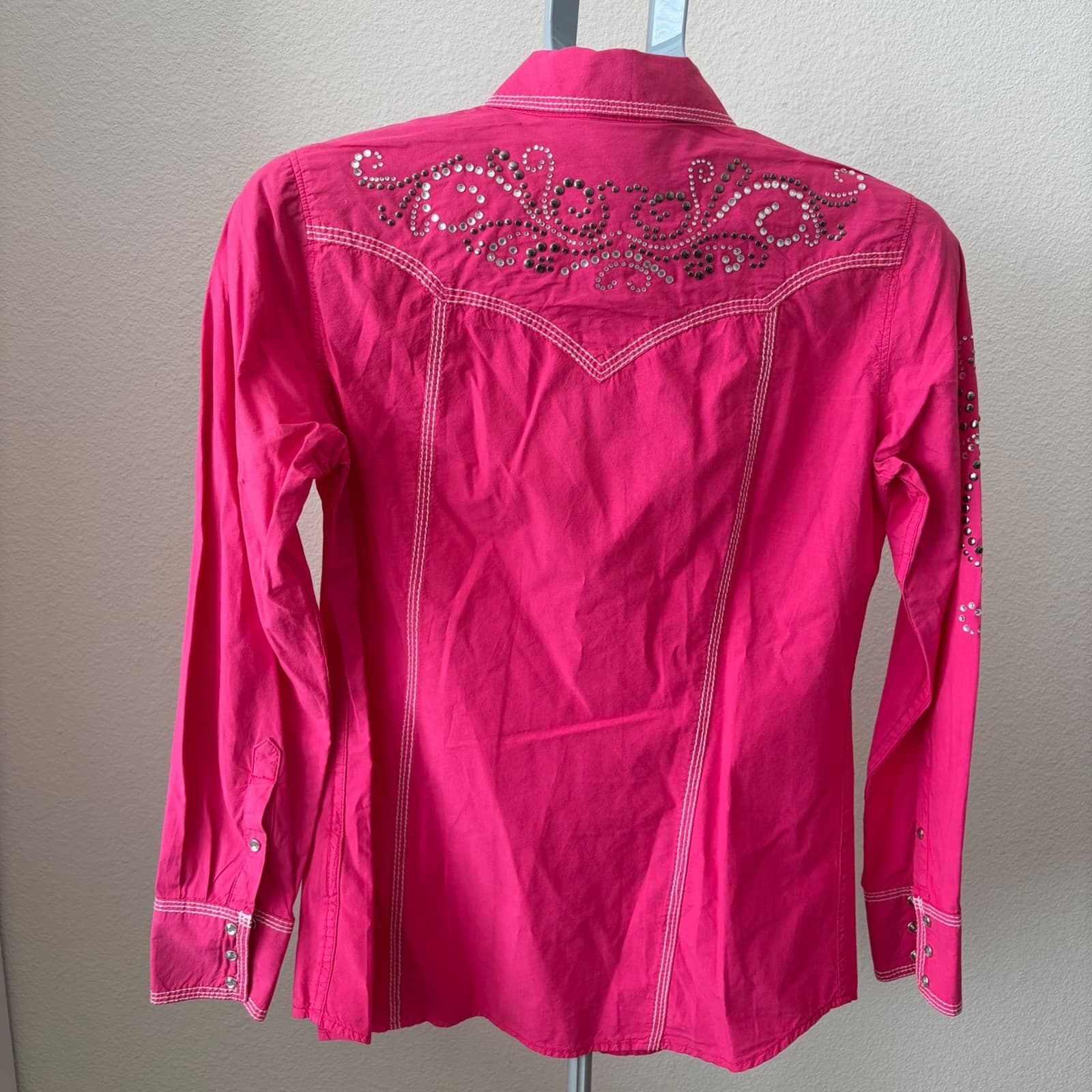 Ariat Western Snap Shirt Women Medium Hot Pink Rhinestone Bling Contrast Stitch - Thumbnail 4