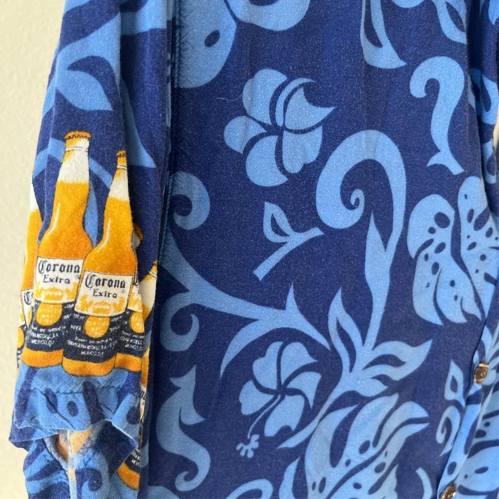 Corona Extra Hawaiian Shirt Mens XL Short Sleeve Button Up Festive Funky Unique - Thumbnail 2