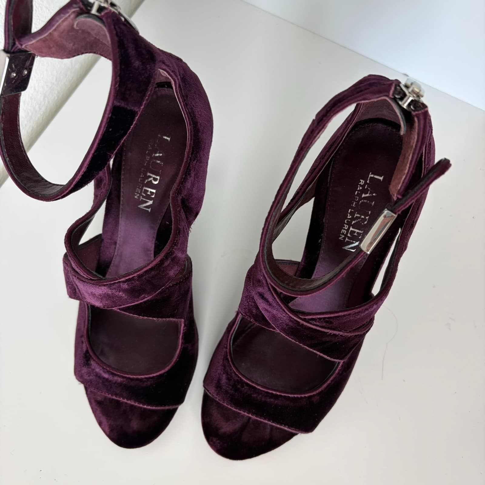 Lauren Ralph Lauren Tyra Peep Toe Purple Velvet Sandal Size 6.5B Burgundy Formal - Thumbnail 4