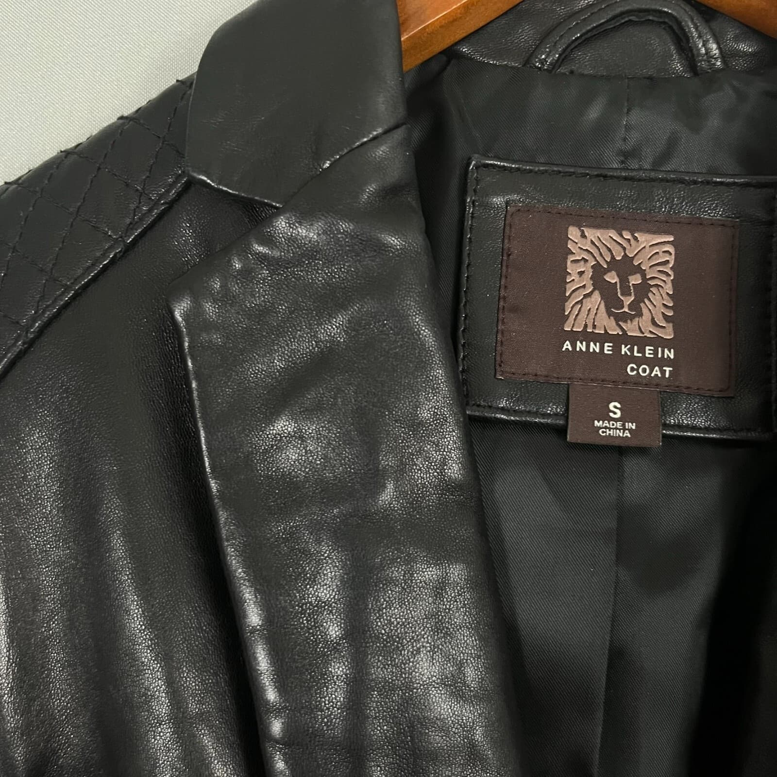 Anne Klein Coat Women's Small 100% Genuine Leather Black Leather Blazer Jacket - Thumbnail 3