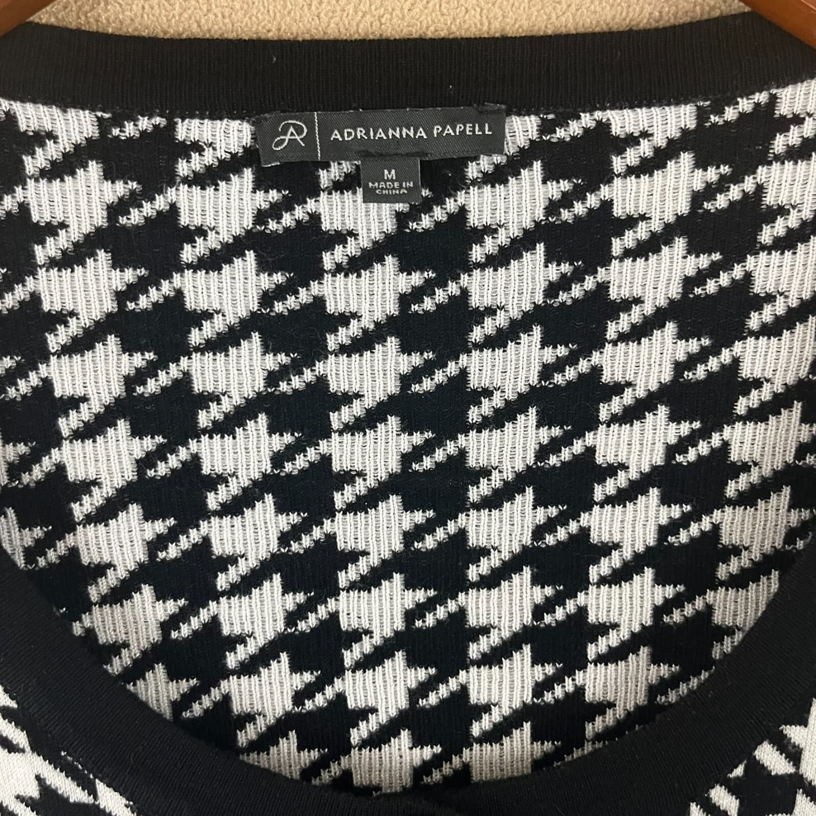 Adrianna Papell Women's Cardigan MED Black White Houndstooth Sweater ASO Style - Thumbnail 4