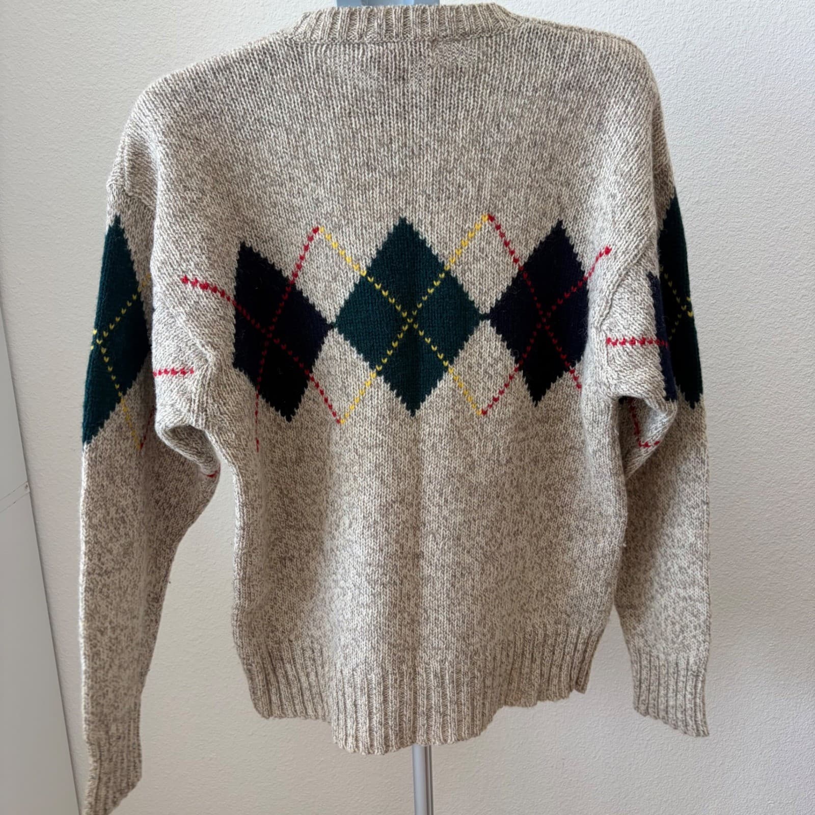 Gap Clothing Co Sweater Men's Large Oatmeal Argyle Wool Vintage Hong Kong 90s - Thumbnail 2