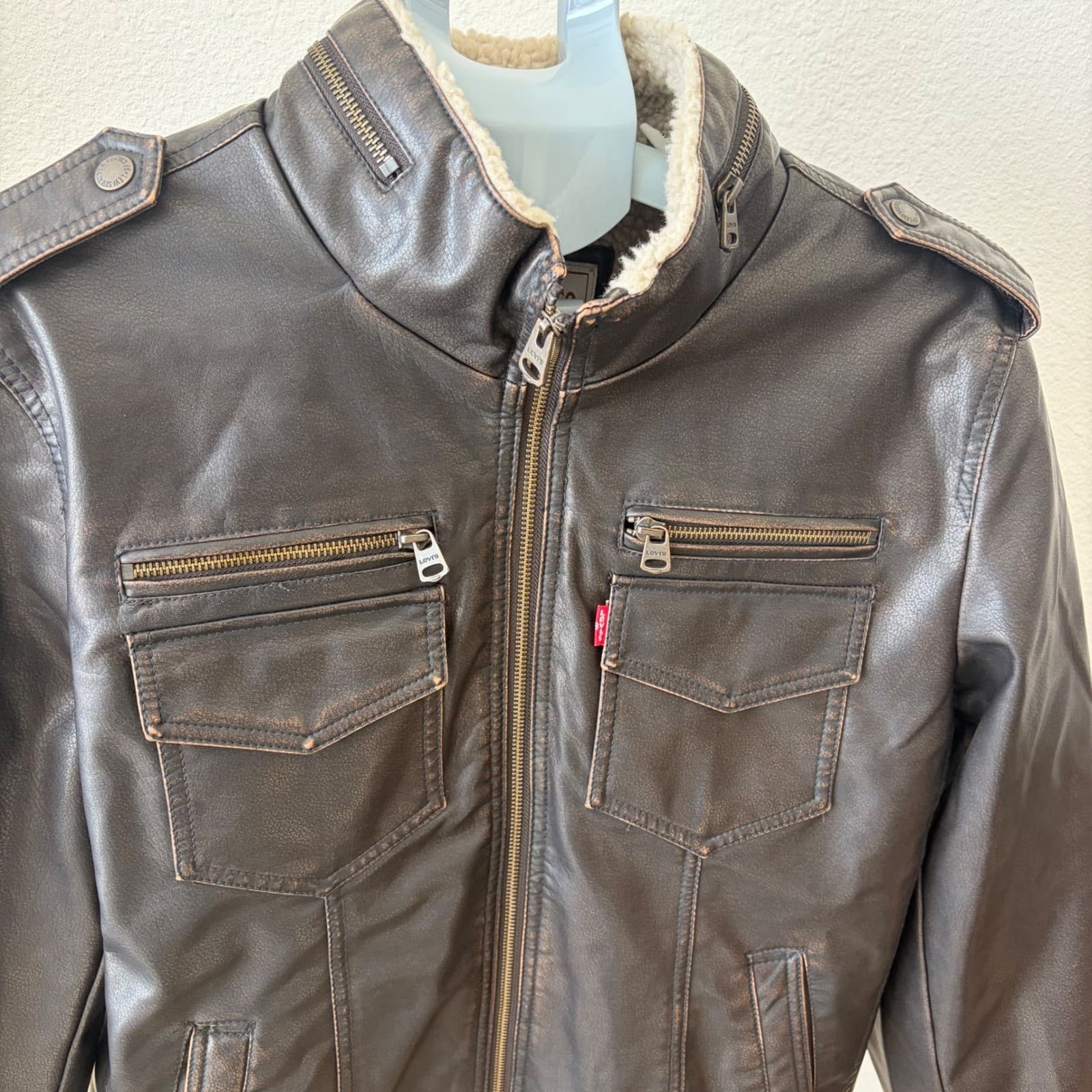 Levi's Faux Leather Bomber Jacket Men Size M Brown Sherpa Lined Moto LM8RU476 - Thumbnail 3