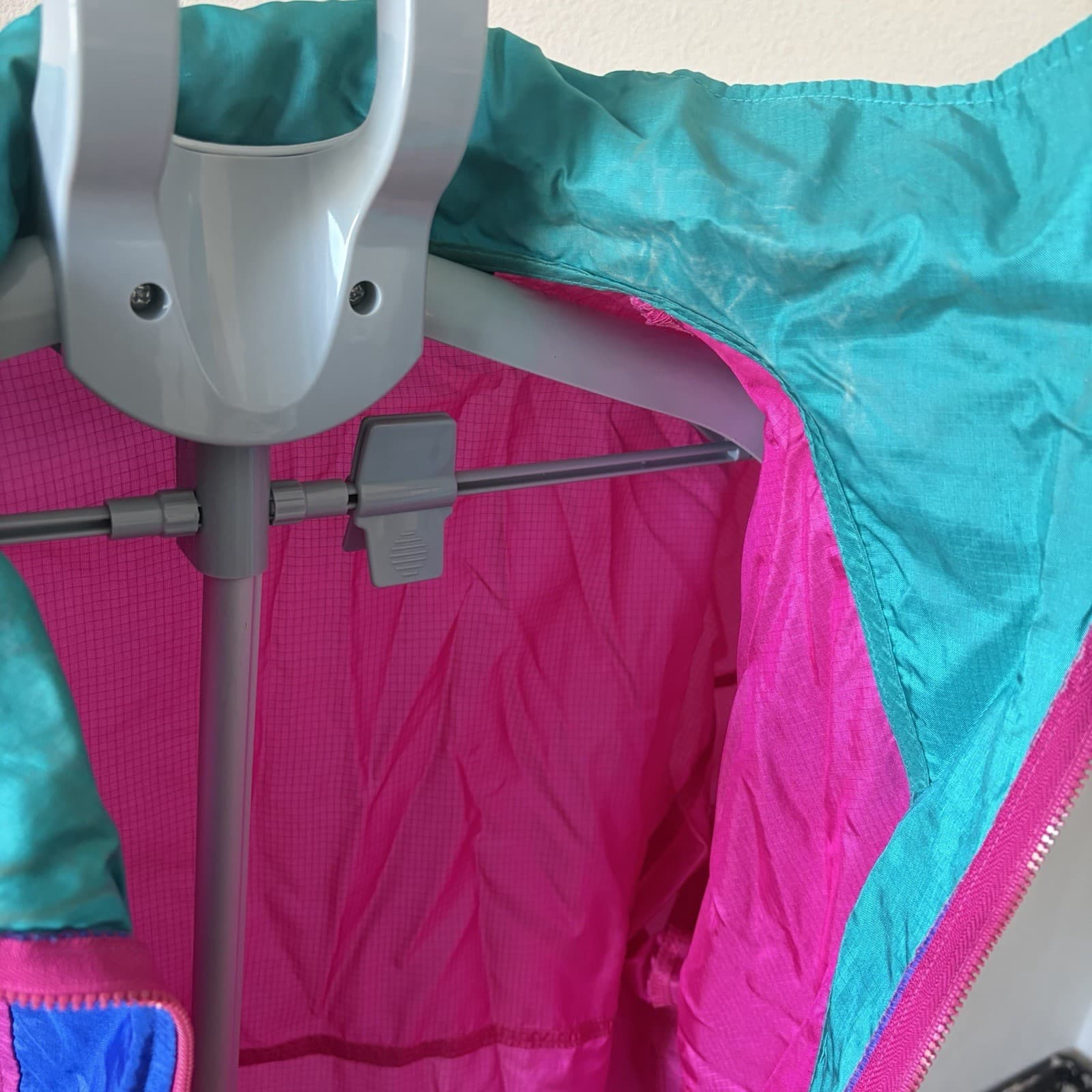 Vintage Columbia Retro Jacket Womens Sz 1 Neon Pink Windbreaker 90s Gorpcore - Thumbnail 6