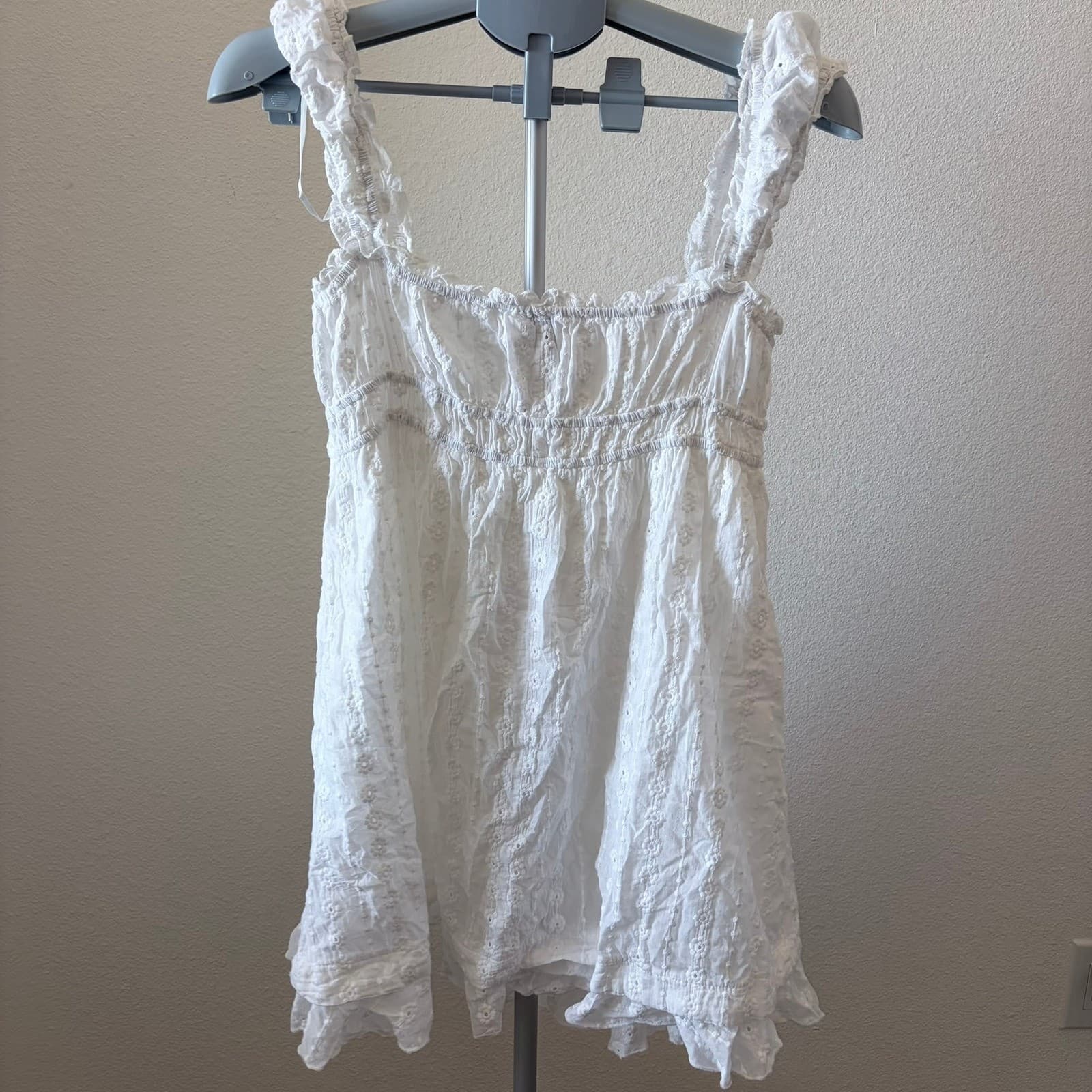 Princess Polly White Eyelet Mini Dress Smocked Babydoll Ruffle Strap US 12 - Thumbnail 3