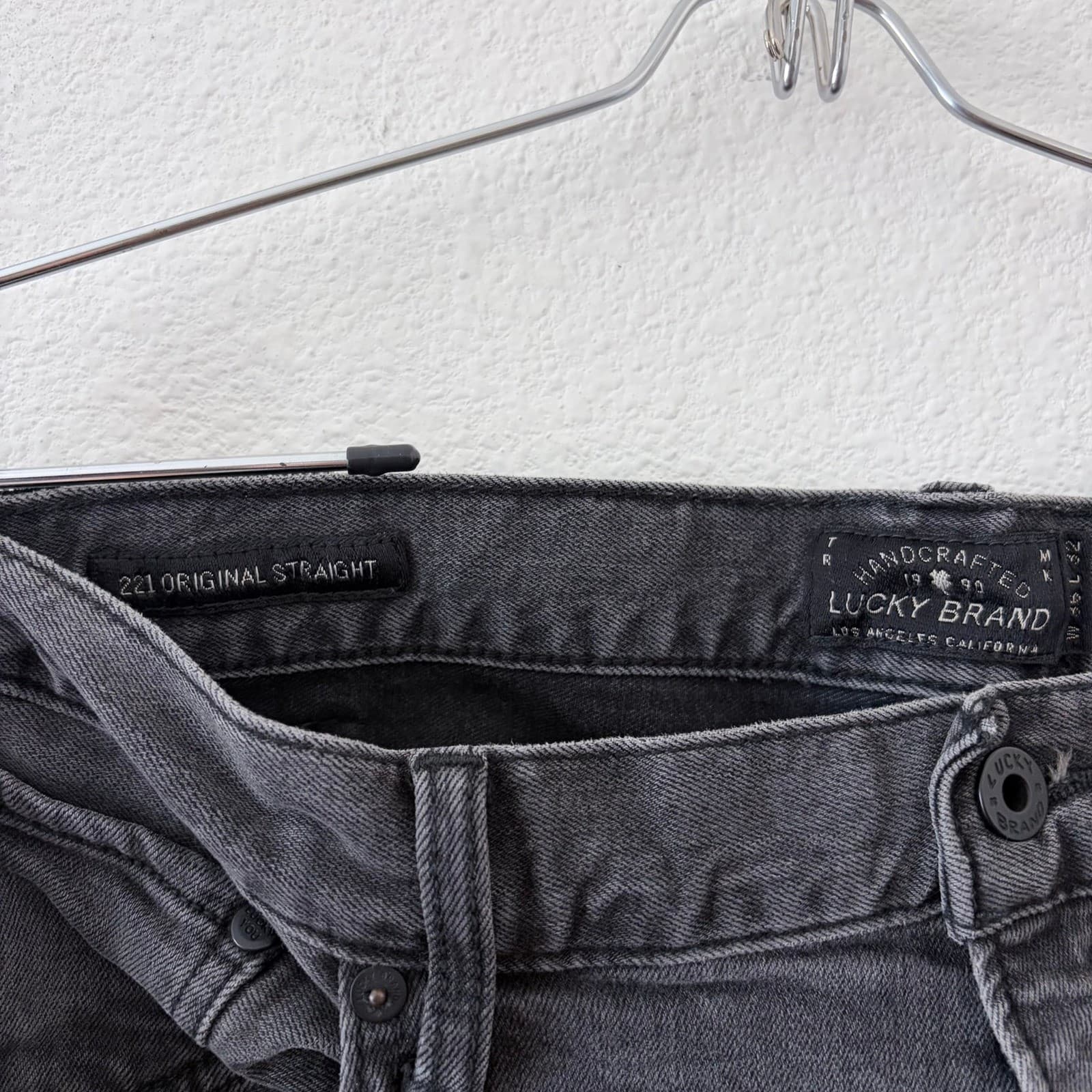 Lucky Brand 221 Original Straight Mens Jeans Black 36x32 Denim Pants Faded Denim - Thumbnail 2