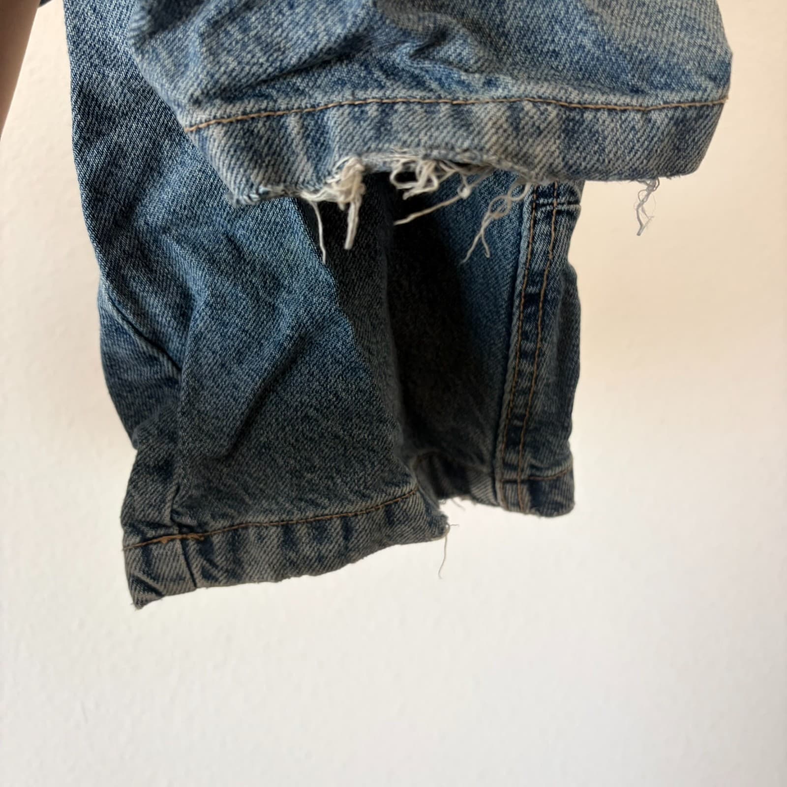 Zara Cargo Jumpsuit SM Adjustable Straps Patch Pockets Smocked Back Blogger Fave - Thumbnail 8
