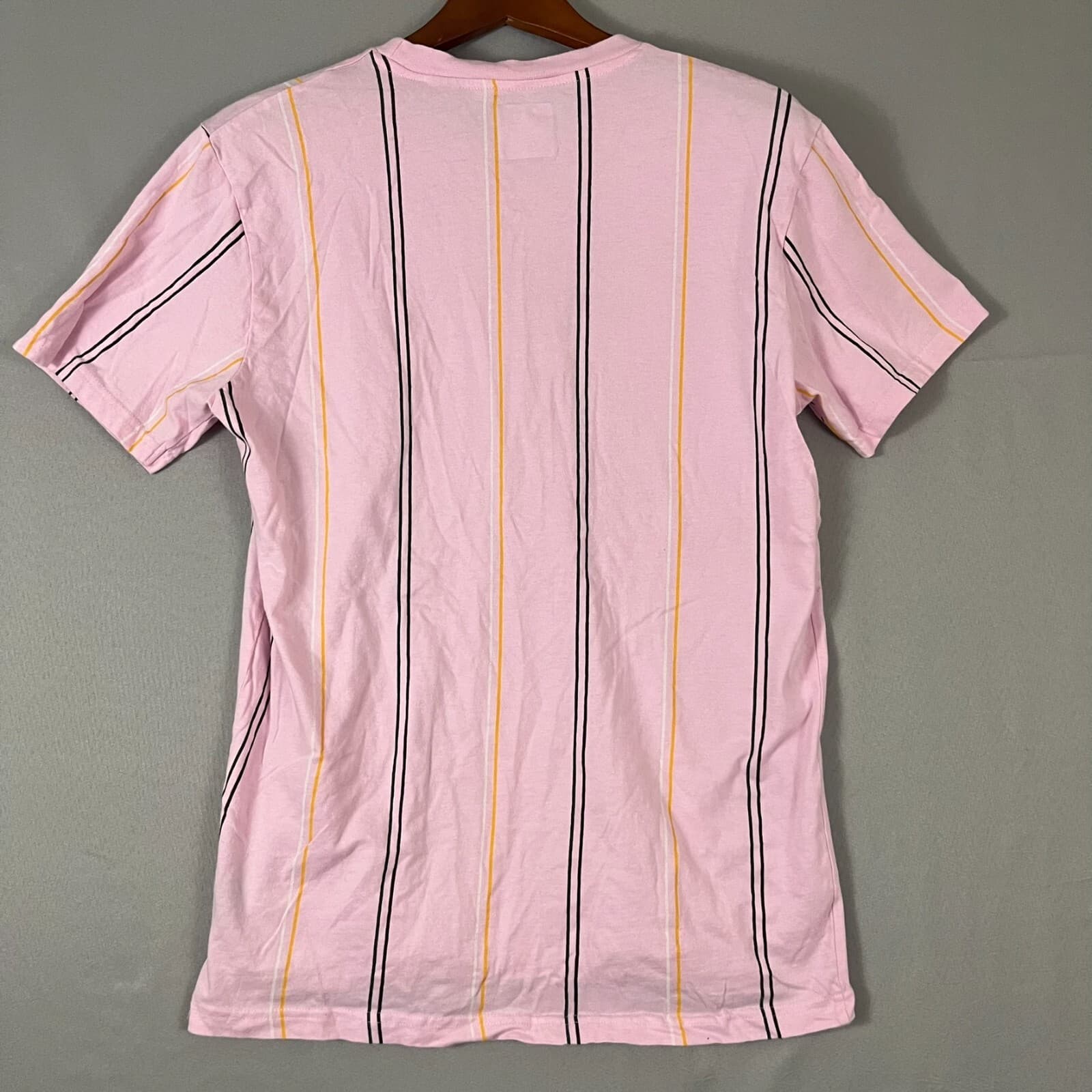 WXYZ Shirt Men's Large Pink Find Balance Short Sleeve Bloke Thin Stripe Soccer - Thumbnail 5
