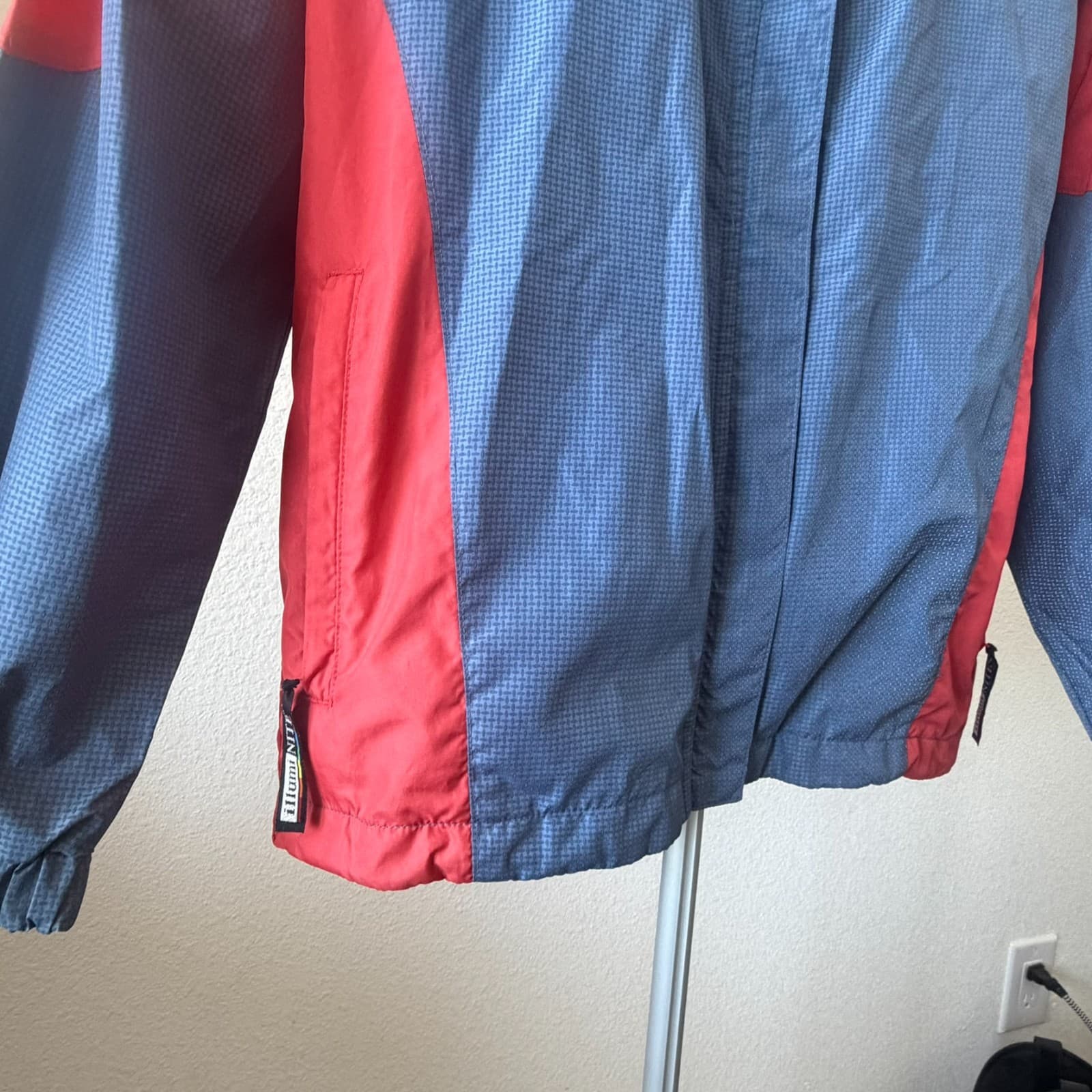 Vintage illumiNITE Windbreaker Jacket Men S Blue Red Reflective Techwear Cycling - Thumbnail 8