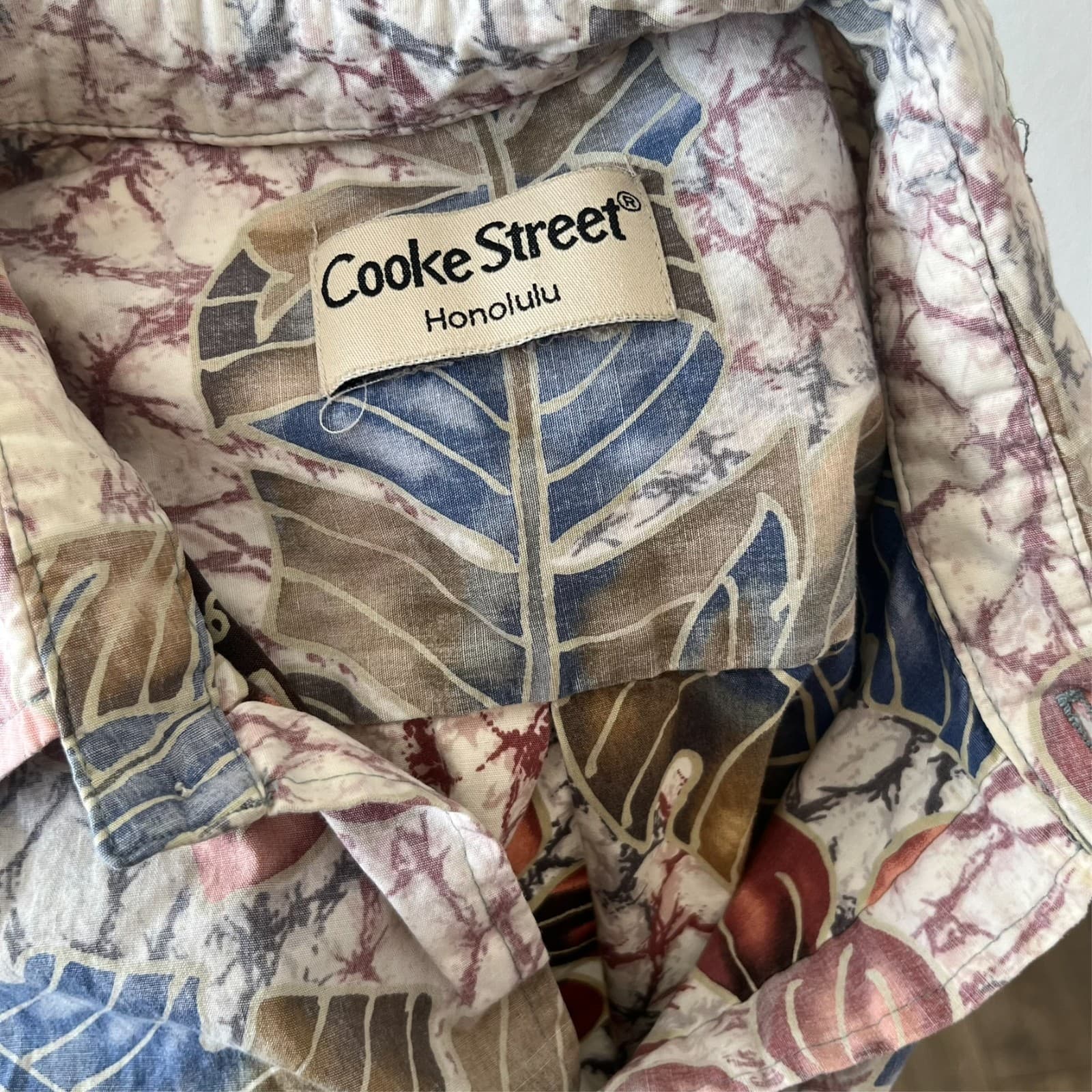 Cooke Street Reverse Print Hawaiian Shirt Men’s LG Floral Leaf Cracked Marble - Thumbnail 4