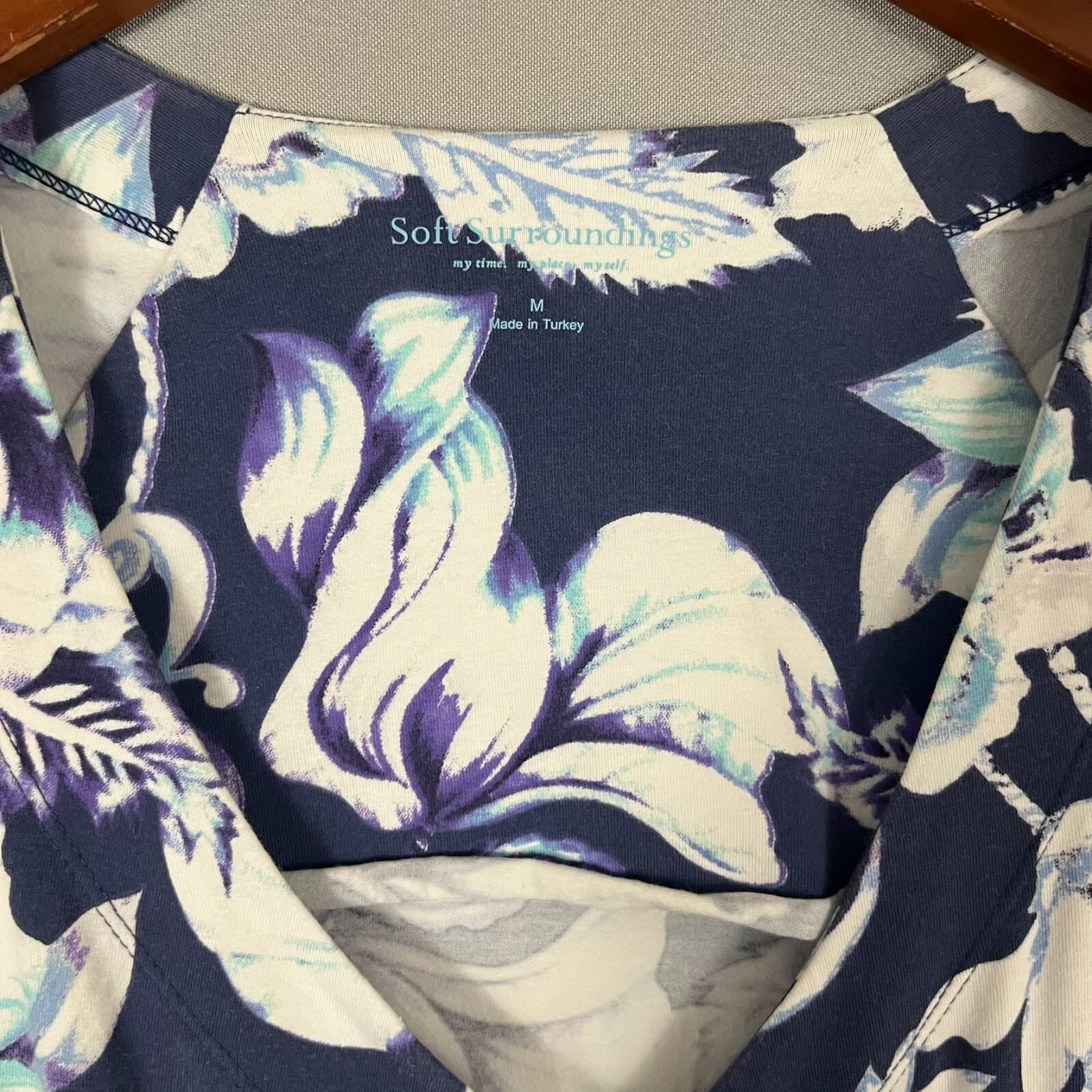 Soft Surroundings Sheath Dress Women's M Blue White Floral Stretch Surplice Neck - Thumbnail 2