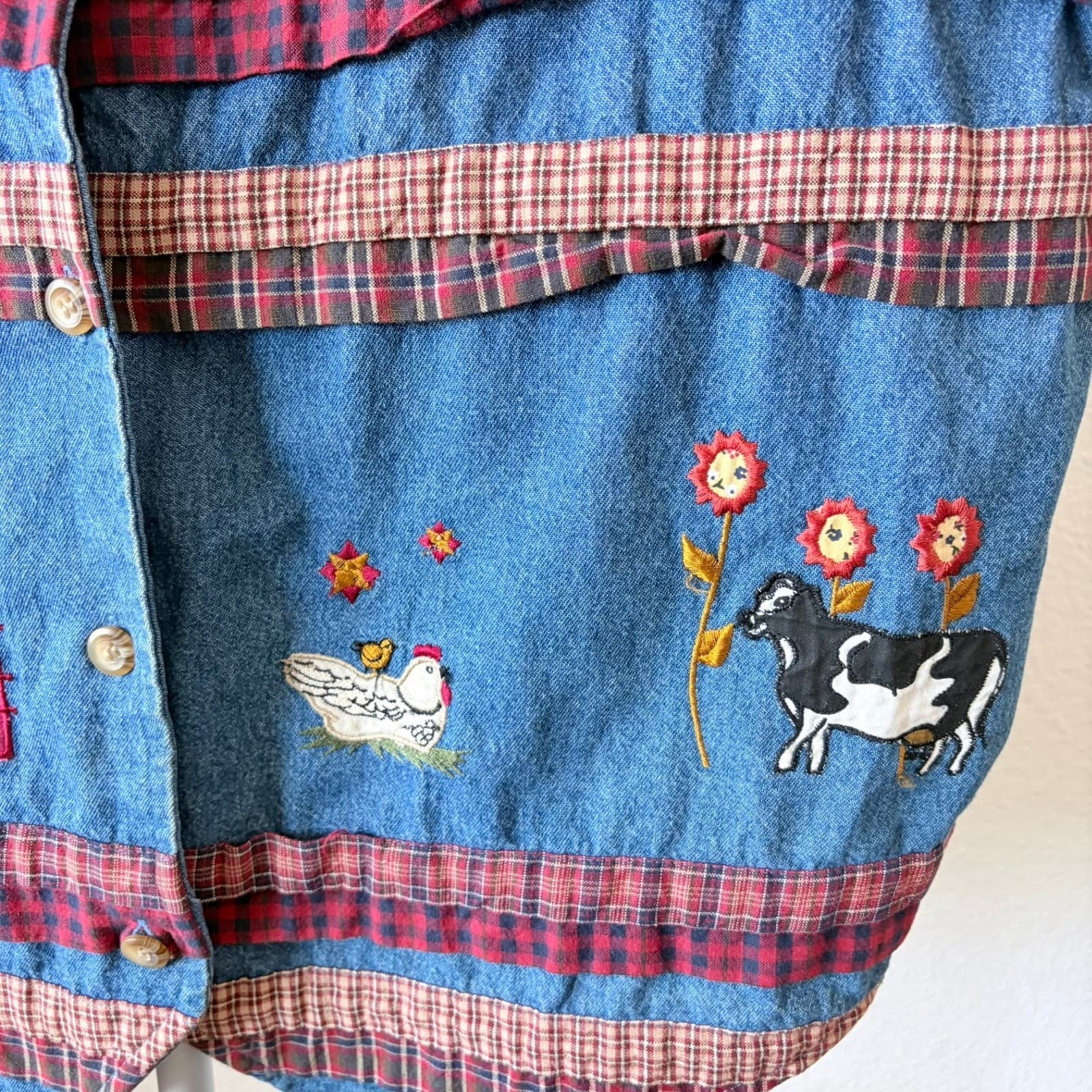 Vintage Denim Farm Vest Embroidered Cow Rooster Plaid Ruffles XL Grandma Novelty - Thumbnail 2