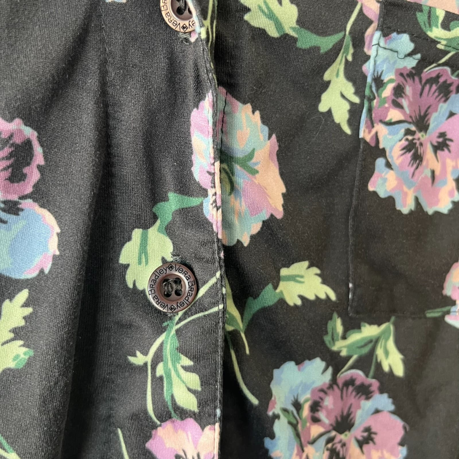 Vera Bradley 2 Piece Set Women's Medium Black Floral Print Stretch Button-Up - Thumbnail 6