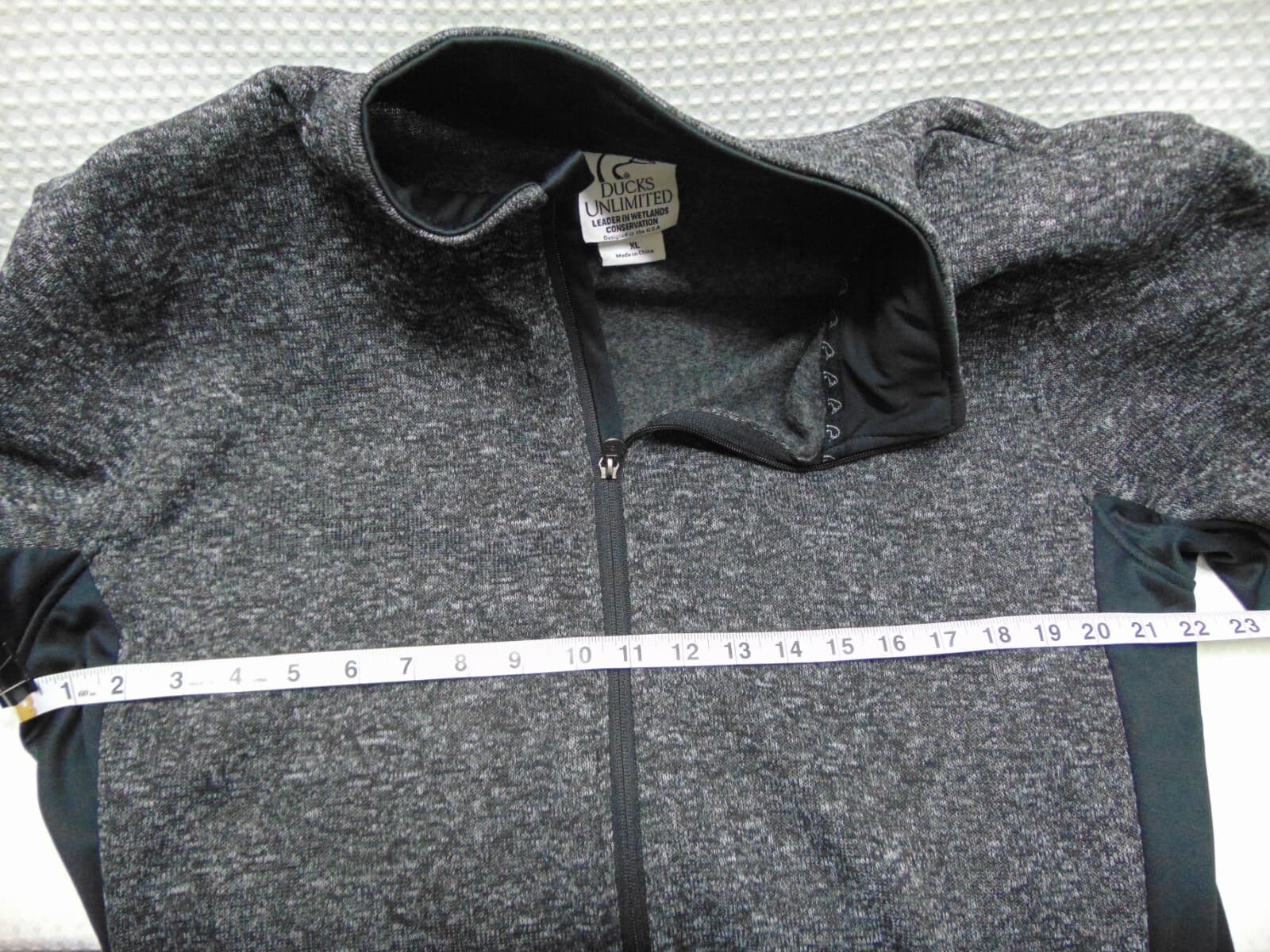 Ducks Unlimited Jacket Black & Gray Mens Size MED Fleece Two Tone Outdoor Gorp - Thumbnail 14