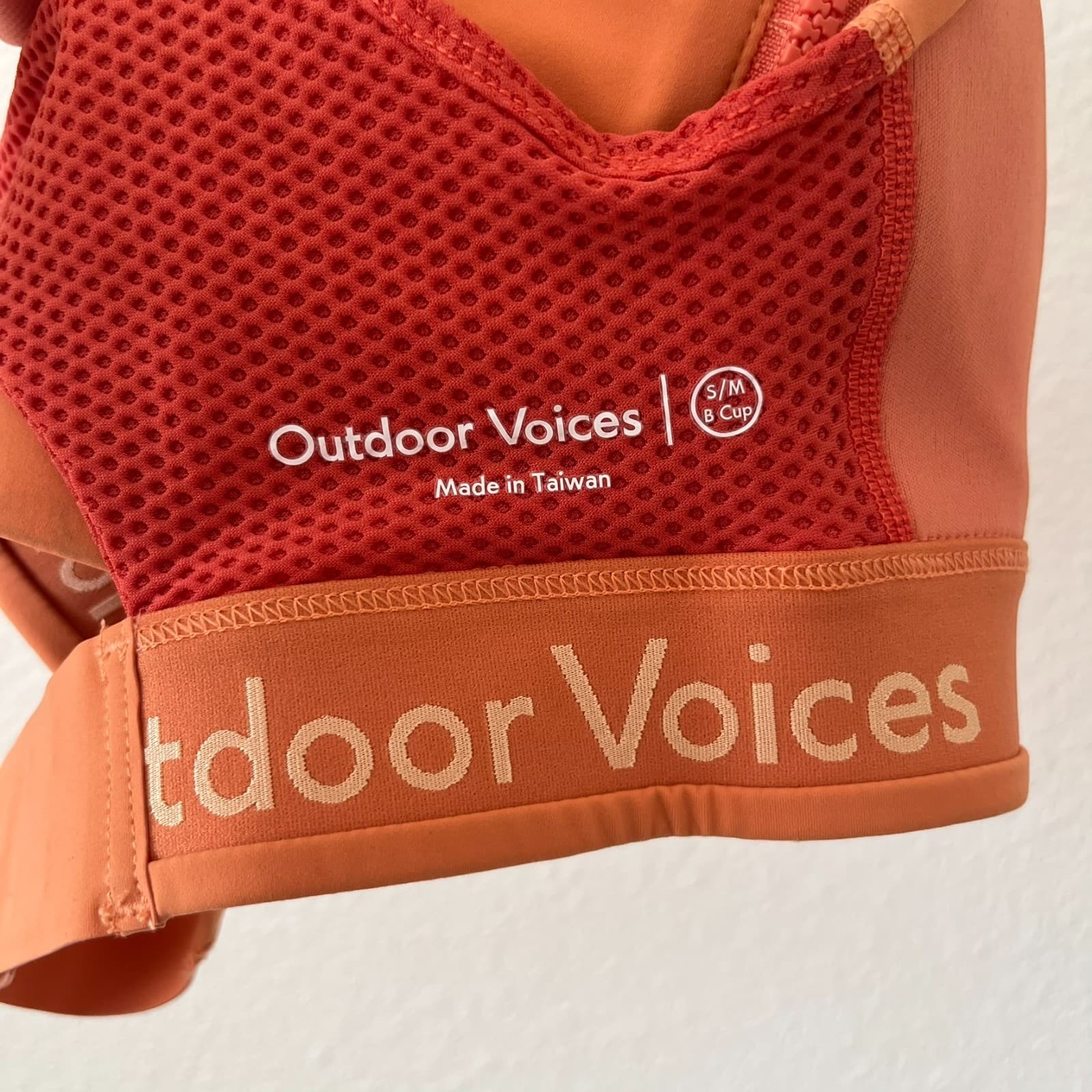 Outdoor Voices Powerhouse Mesh Breathable Front Zip Sports Bra SM/Med B Cup - Thumbnail 5