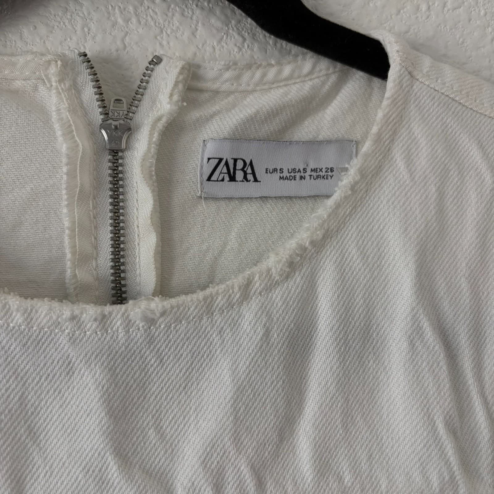 Zara Button-Down Dress Small White Denim Sleeveless Round Neck Front Buttons - Thumbnail 4