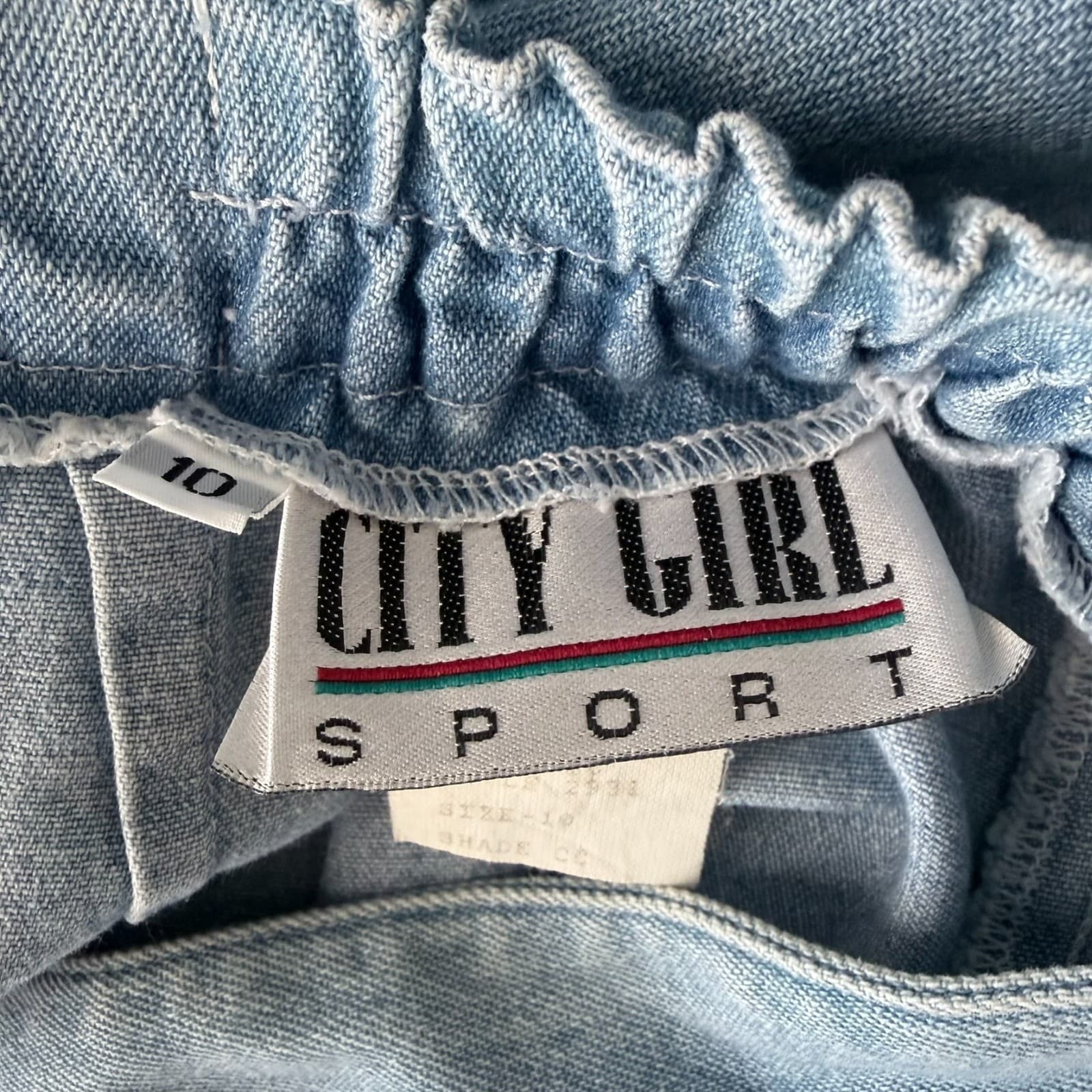 City Girl Sport Denim Skirt Size 10 Light Wash Fringe Trim RN 83254 USA Made Y2K - Thumbnail 6