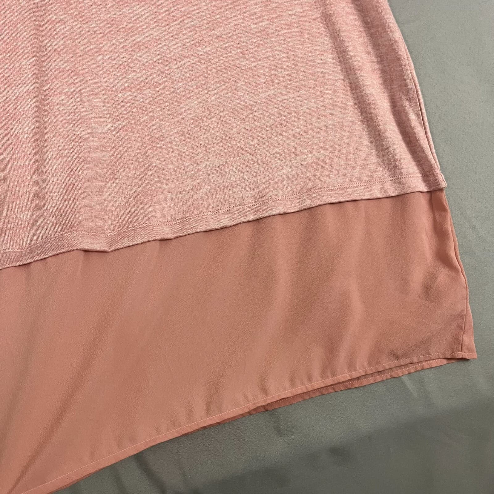 BUNDLE Women's Juicy Couture Size LG Performance Jacket and Soft Pink Blouse - Thumbnail 6