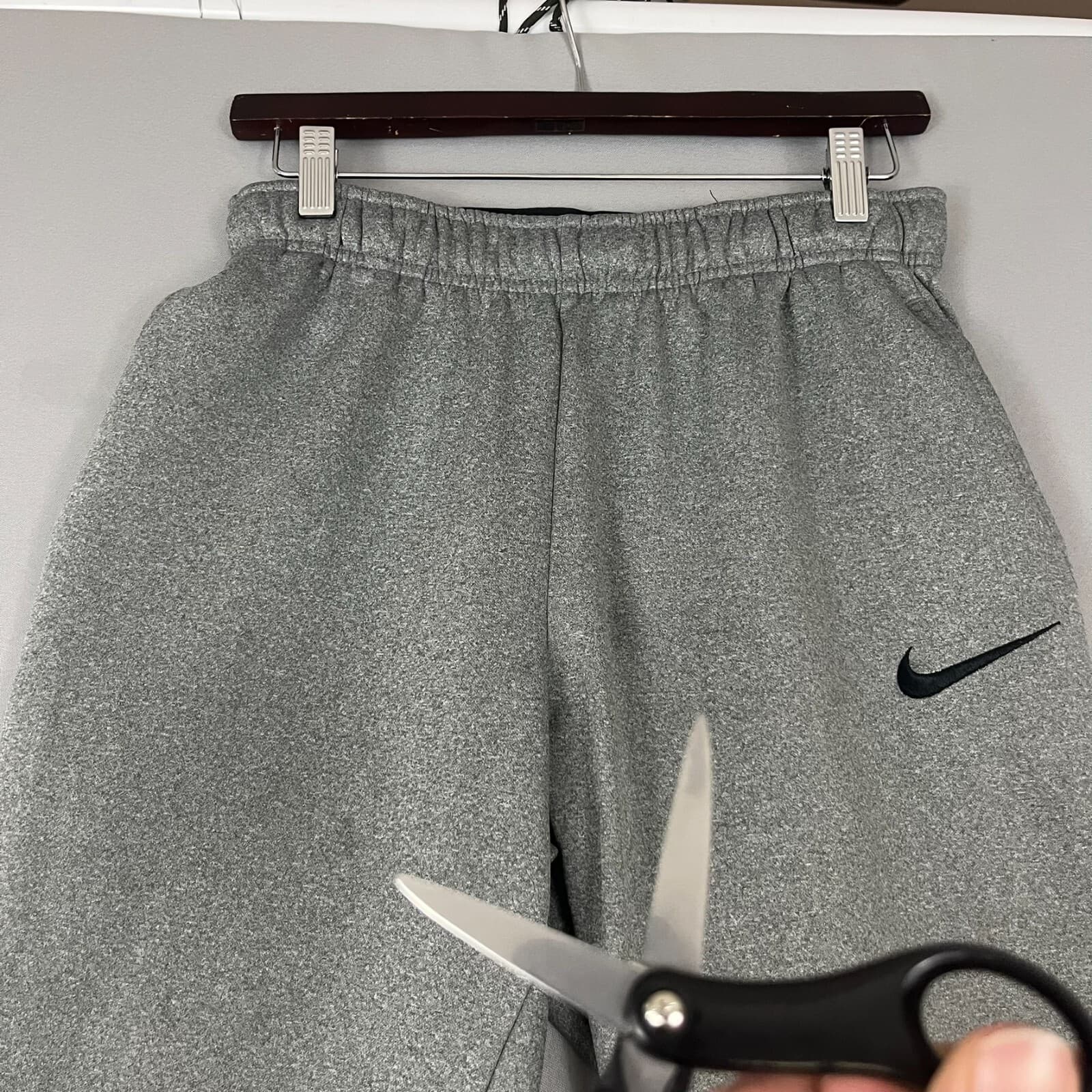 Nike Dri-Fit Sweatpants Men's Medium Heather Gray Fleece Lined Pockets Fitness - Thumbnail 2