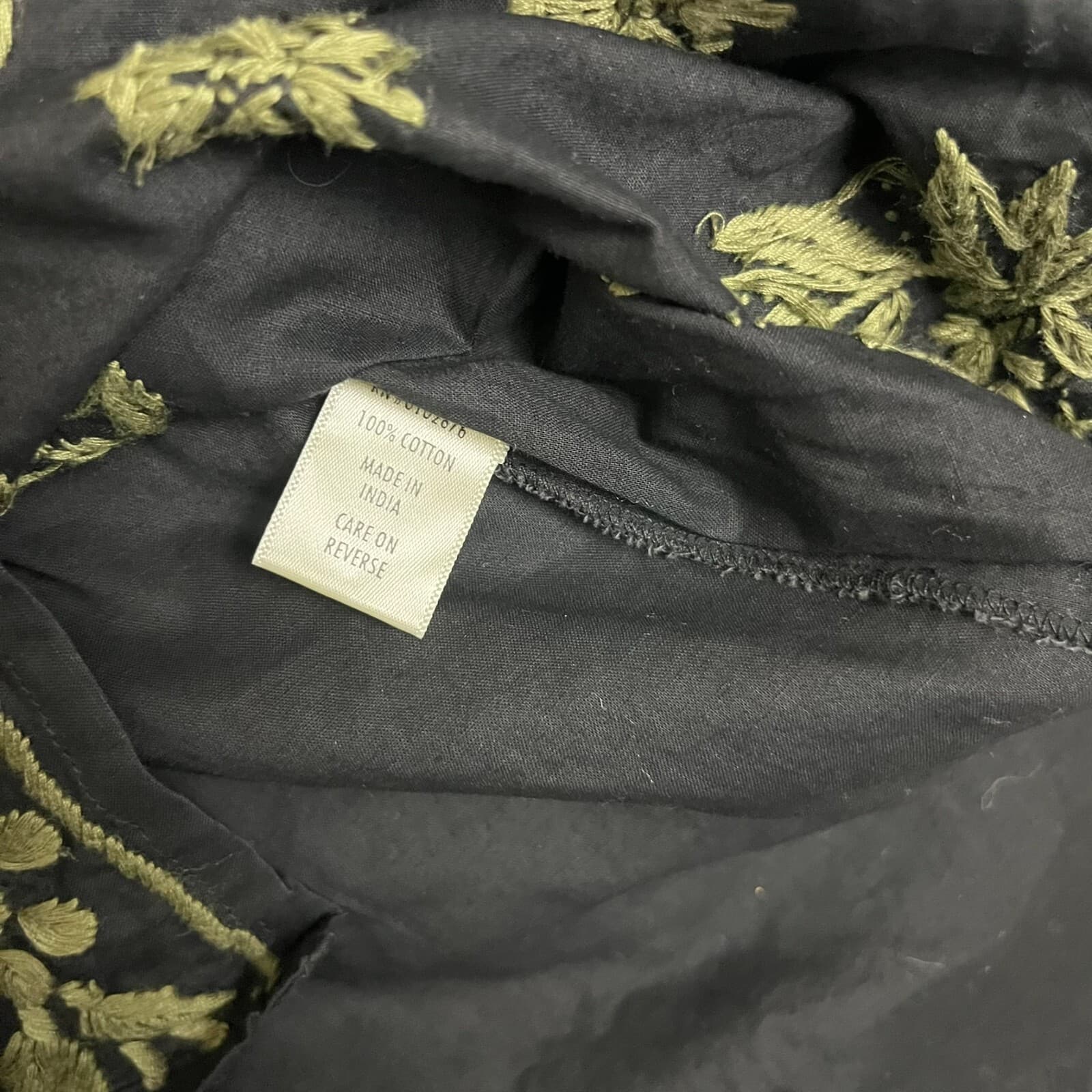 Novica Black & Sage Green LG Cotton Tunic with Hand Embroidered Details Boho - Thumbnail 5