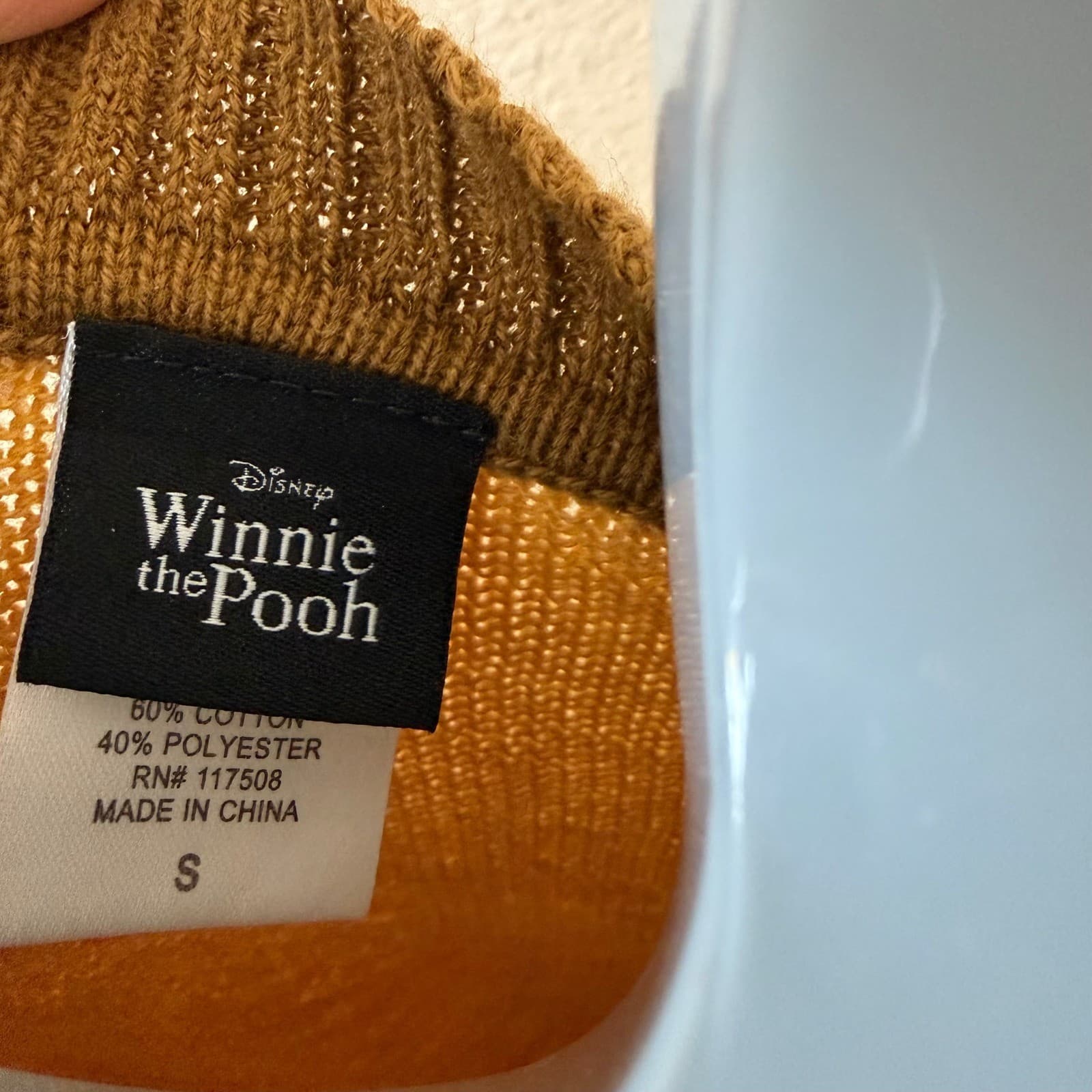 Disney Winnie the Pooh Sweater Women Small Yellow Vintage Graphic Knit Daisy - Thumbnail 3
