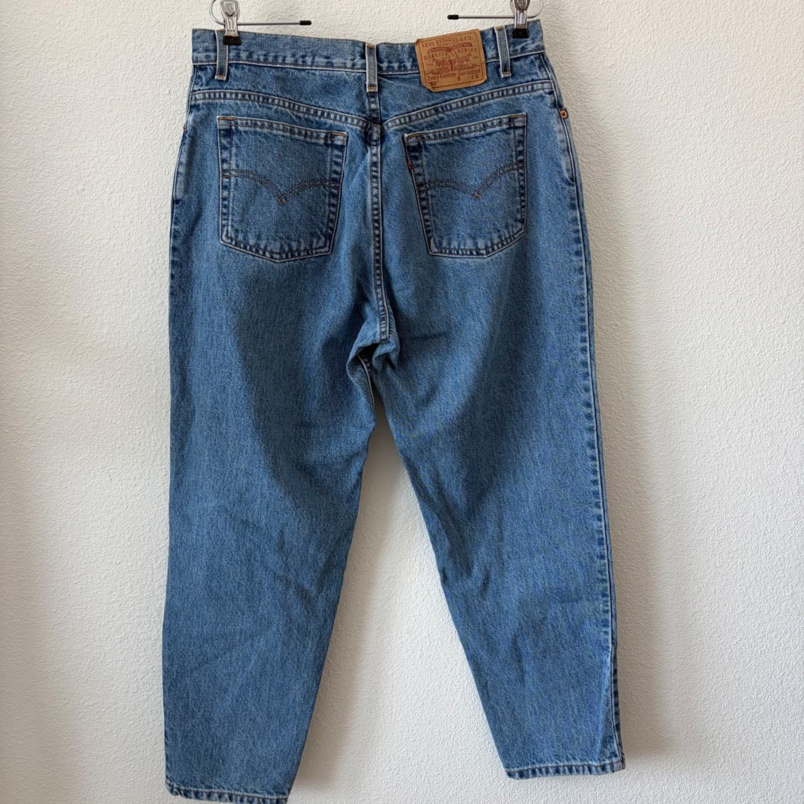 Vintage Levis 550 Relaxed Fit Jeans Womens 16 Short Tapered Leg 90s Mom Jean - Thumbnail 2
