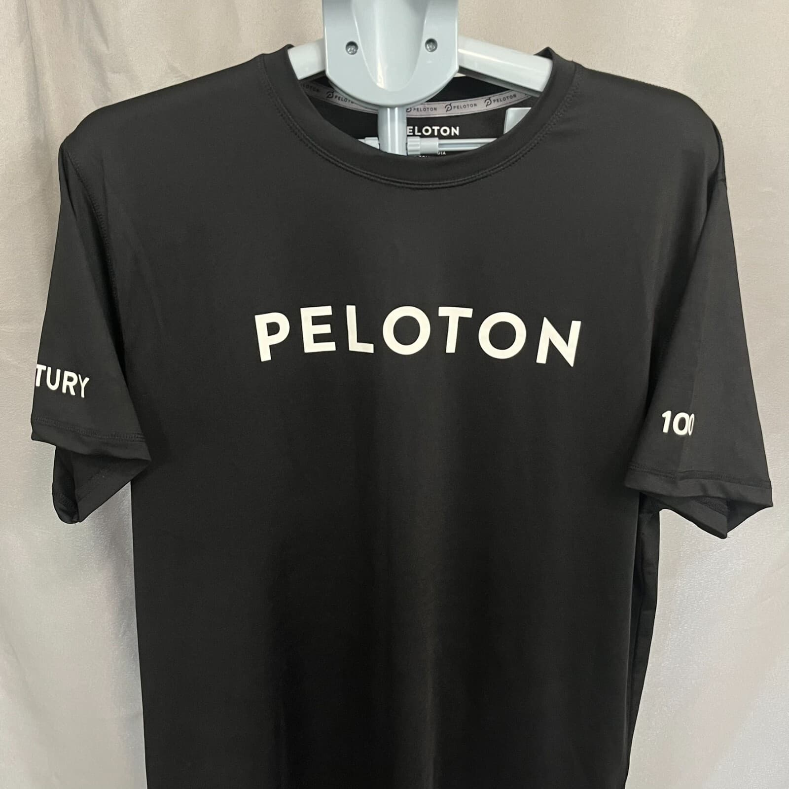 Peloton Century 100 Shirt Mens L Black Graphic Logo Stretch Crew Neck Pullover - Thumbnail 2