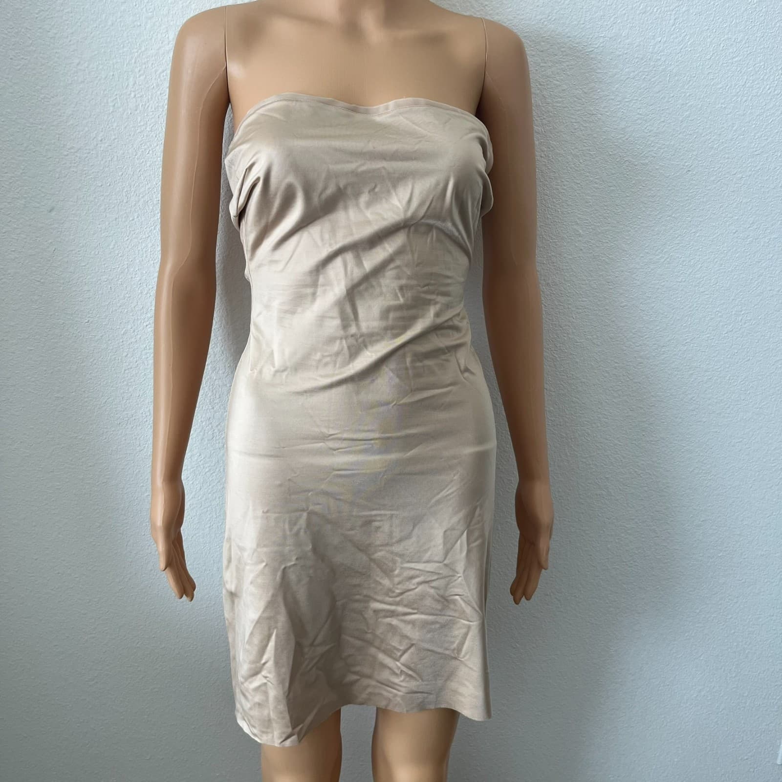 SPANX L Strapless Slip Tan Beige Simplicity Convertible No Straps Shapewear - Thumbnail 2