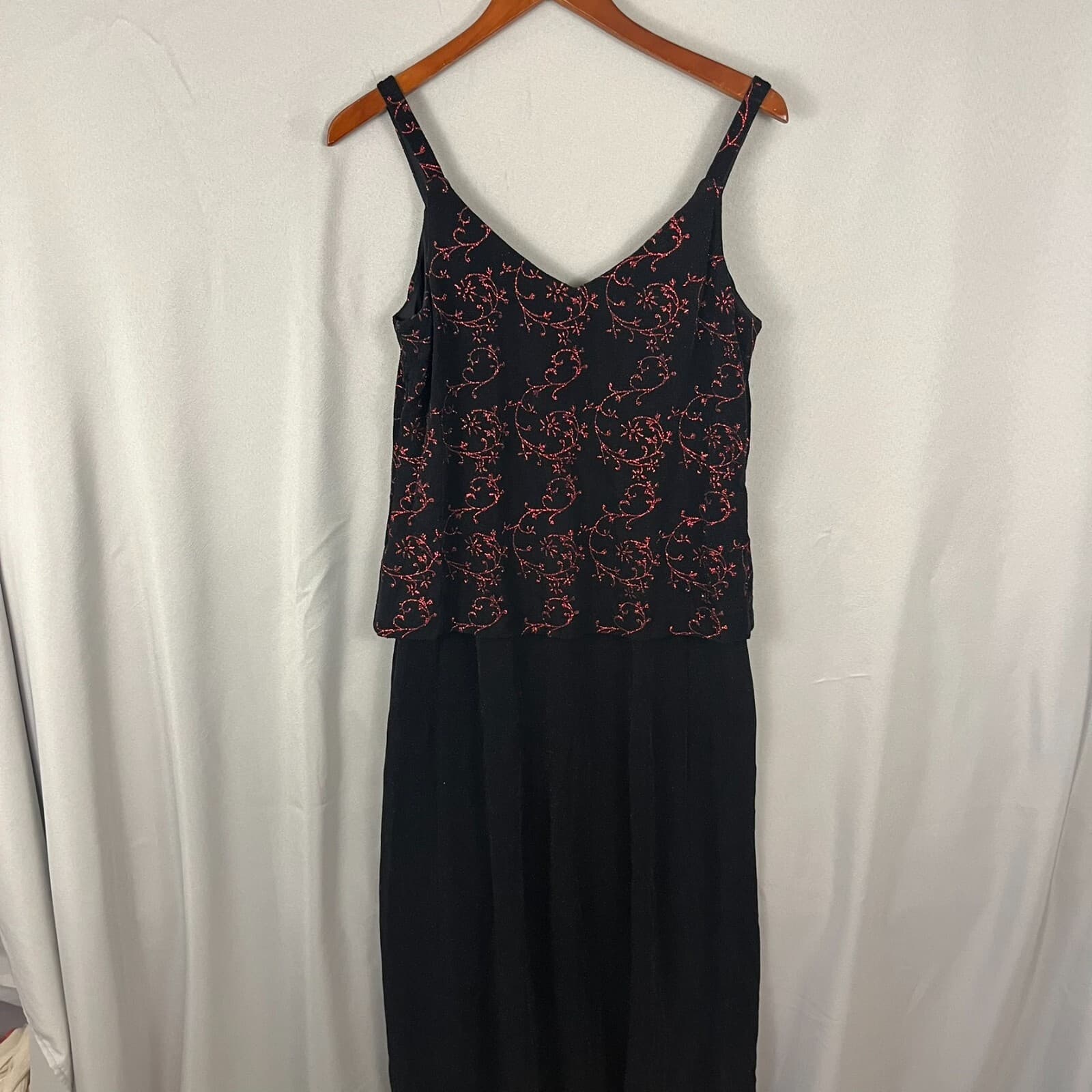 VTG Alex Evenings Maxi Gown Women's 10 Black Red Floral Glitter Sparkles V-Neck - Thumbnail 2