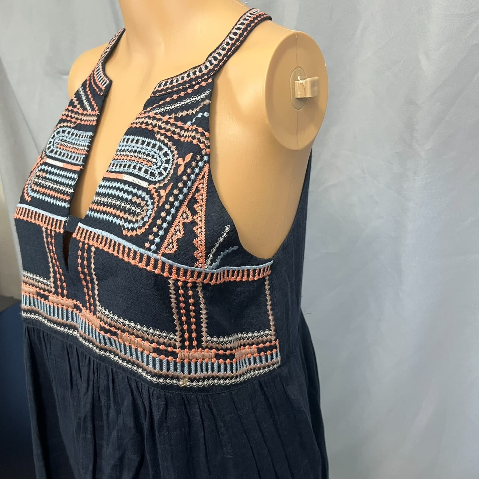 THML Fit & Flare Dress Womens Small Dark Blue Aztec Embroidered Rayon Pullover - Thumbnail 2