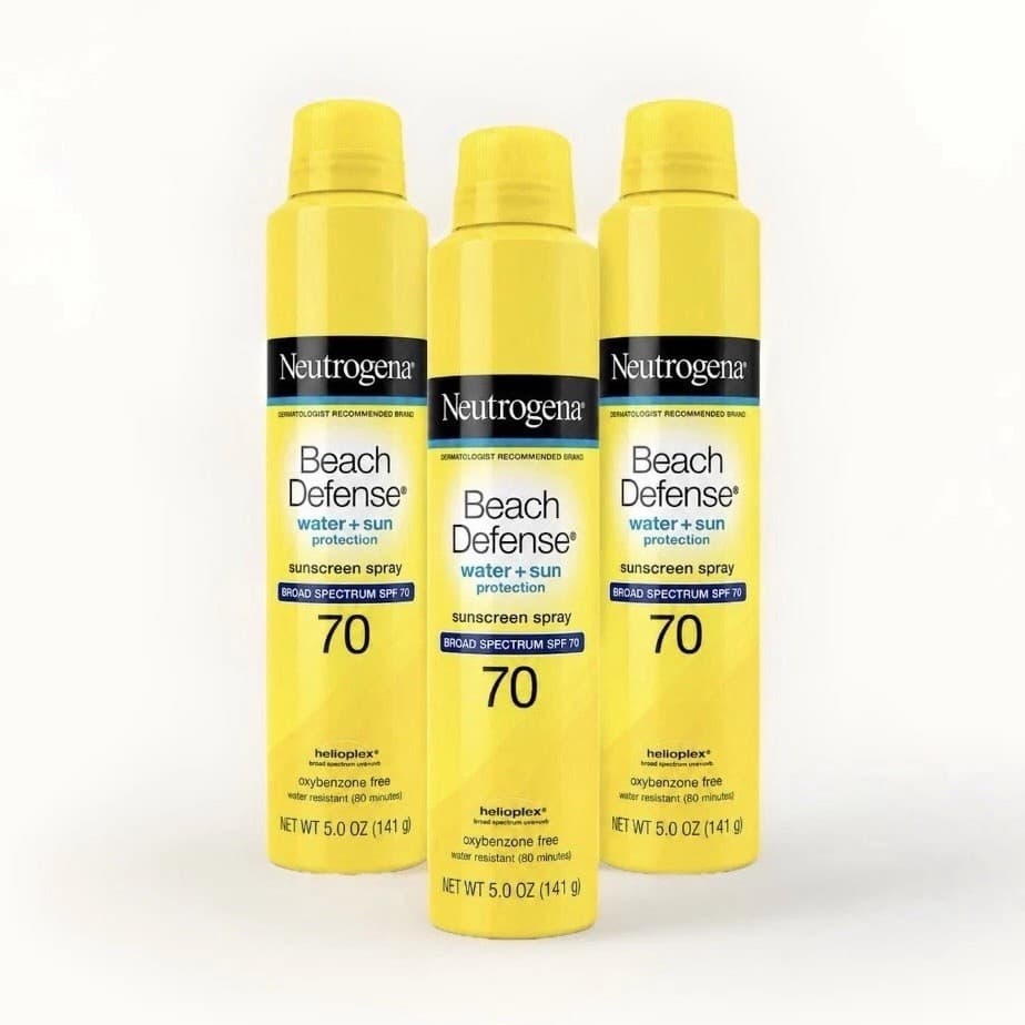 Neutrogena SPF 70 Beach Defense Sunscreen Spray Lotion (5 Oz.) Vacation Bundle - Thumbnail 2